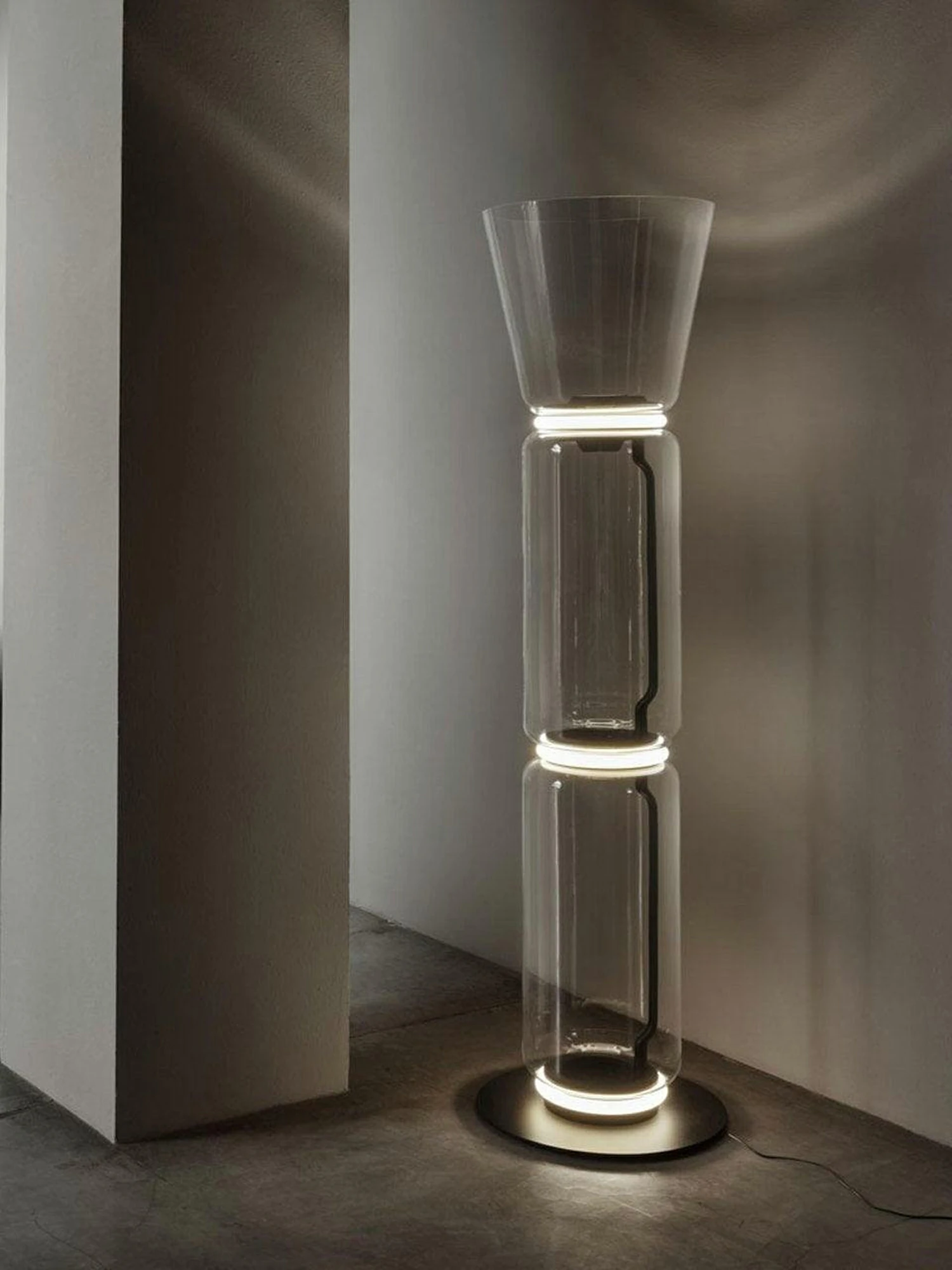 Noctambule Table & Floor Lamp - Image 13