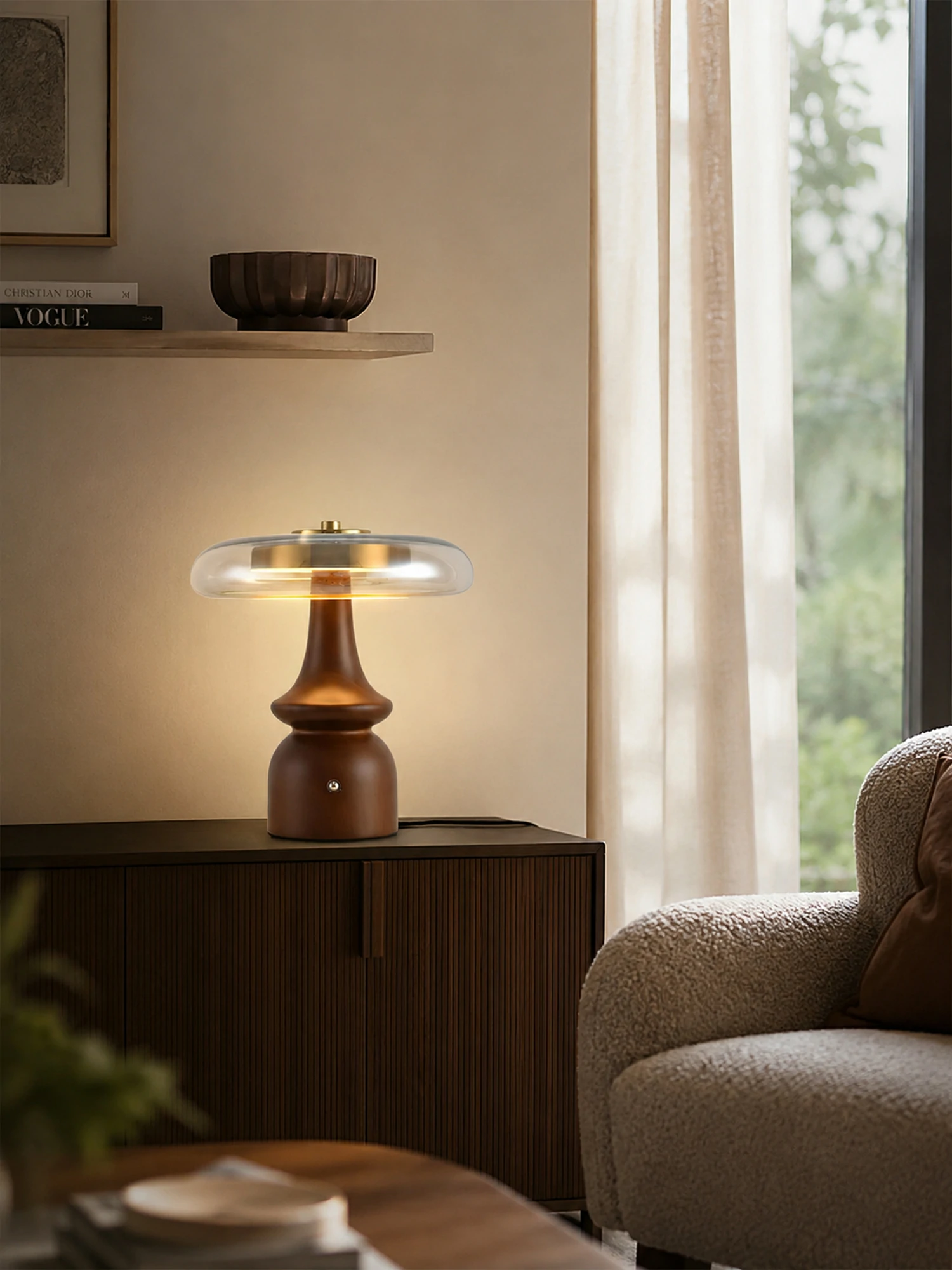 Nova Table Lamp - Image 9