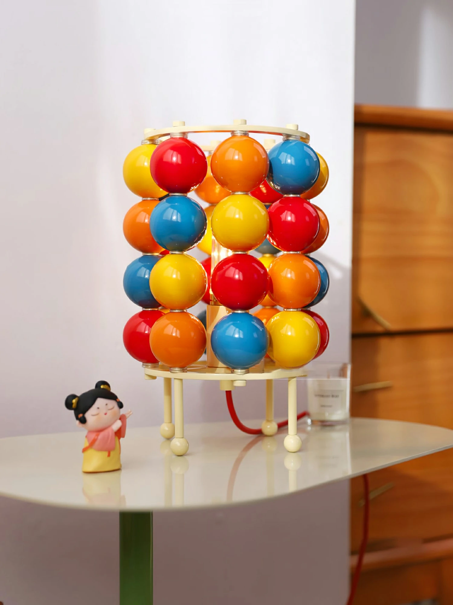 Panton Ball Table Lamp - Image 3