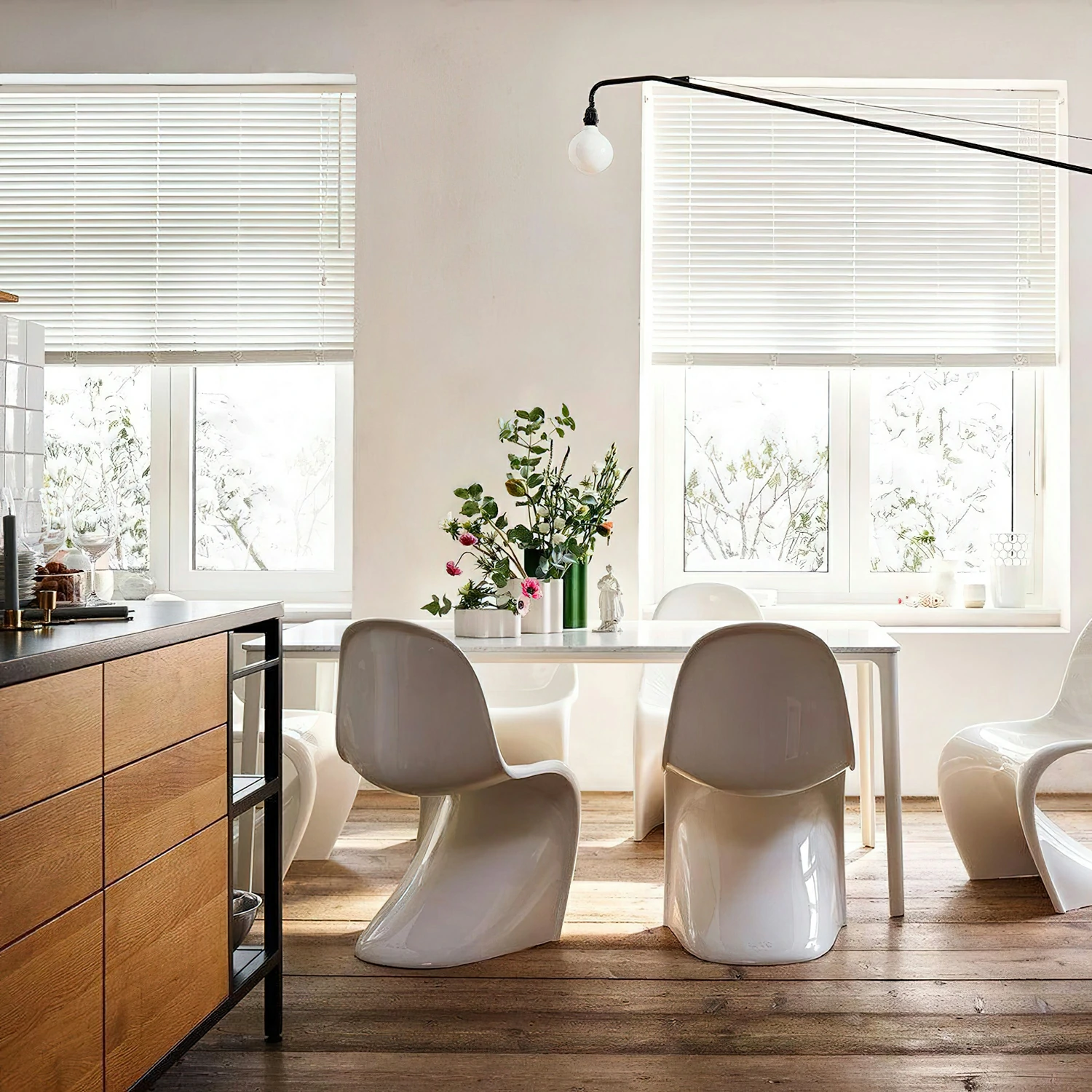 Potence Plug-In Wall Lamp - Image 10