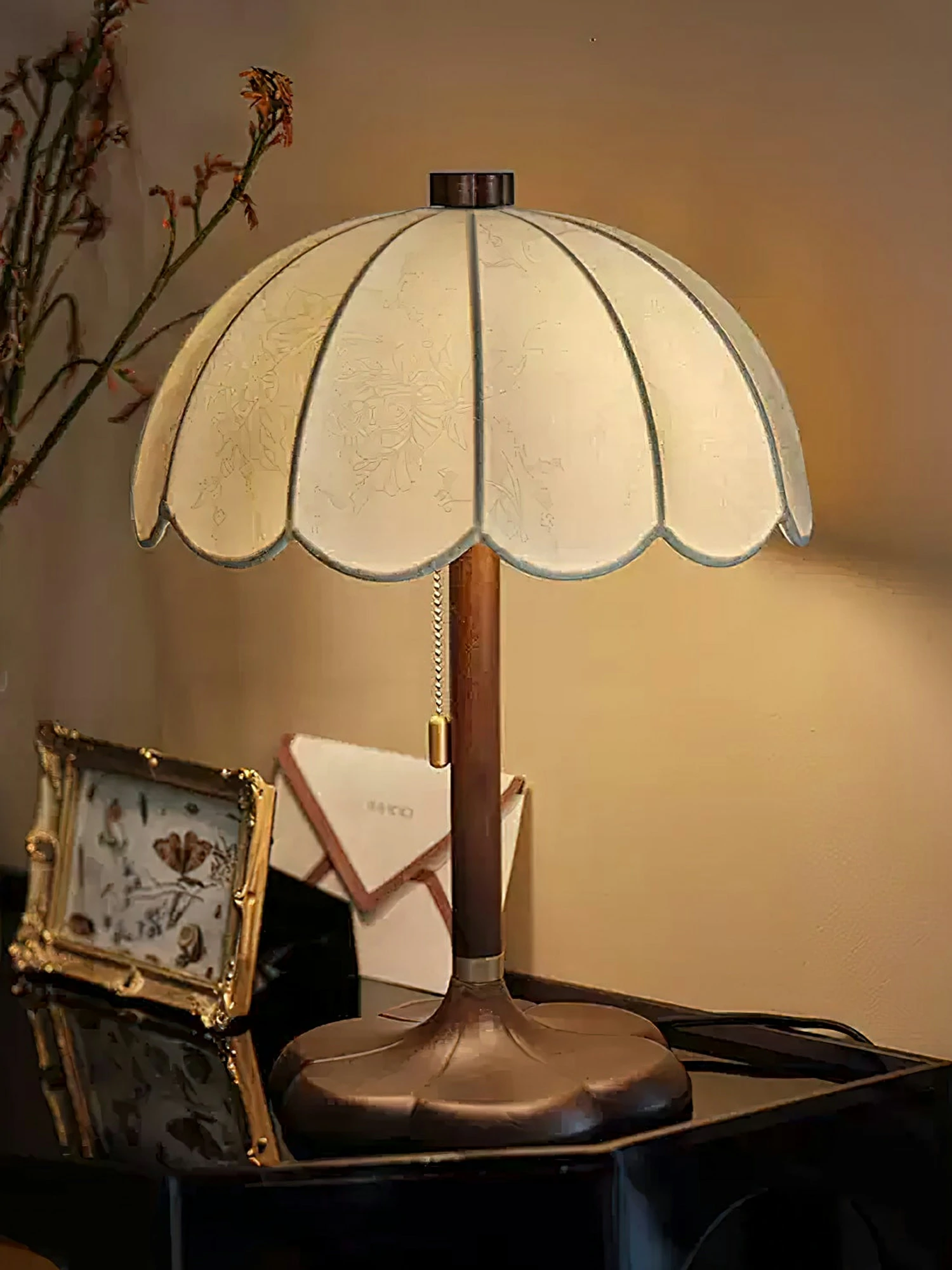 Prague Petals Table Lamp - Image 11