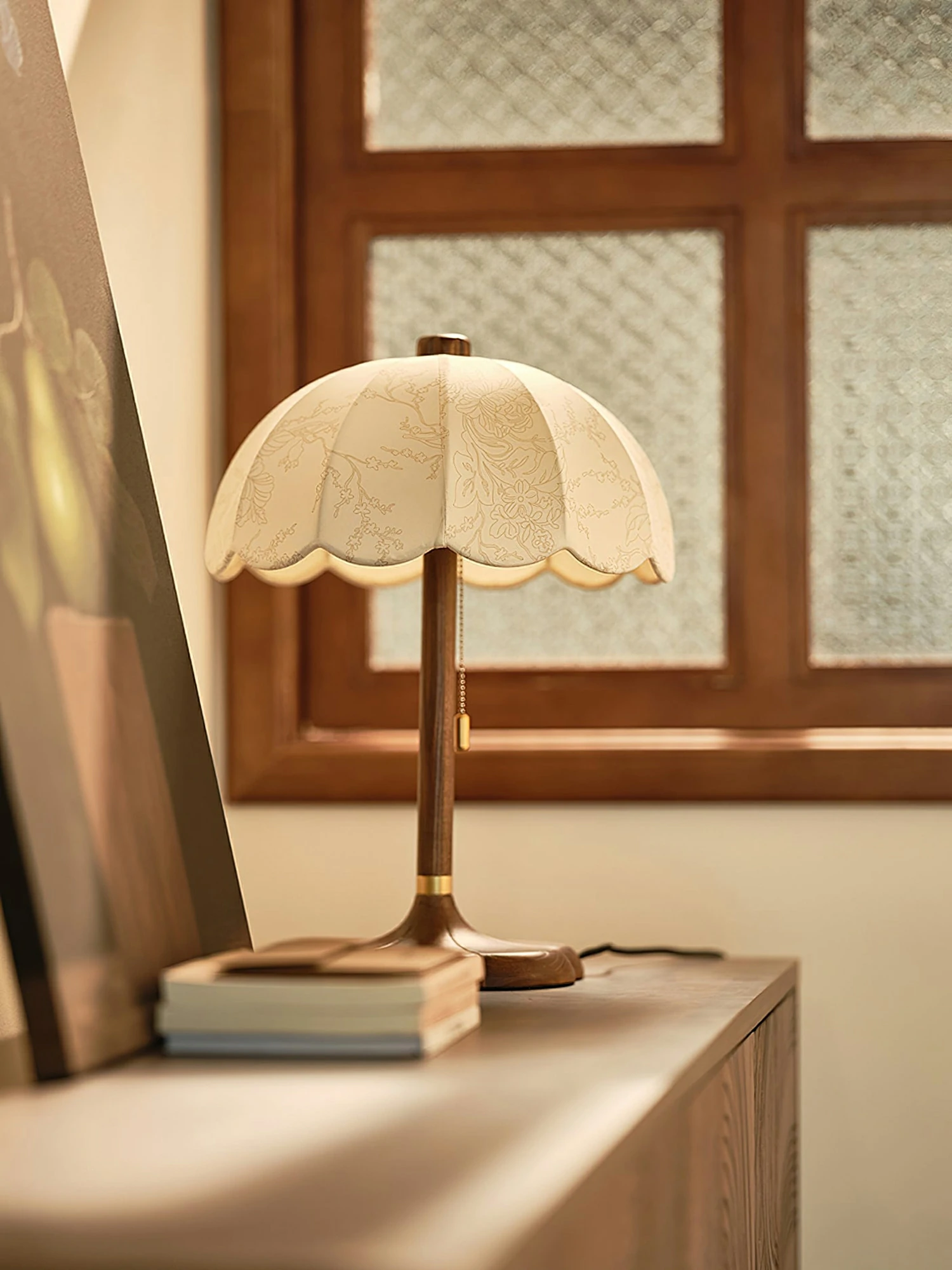 Prague Petals Table Lamp - Image 13