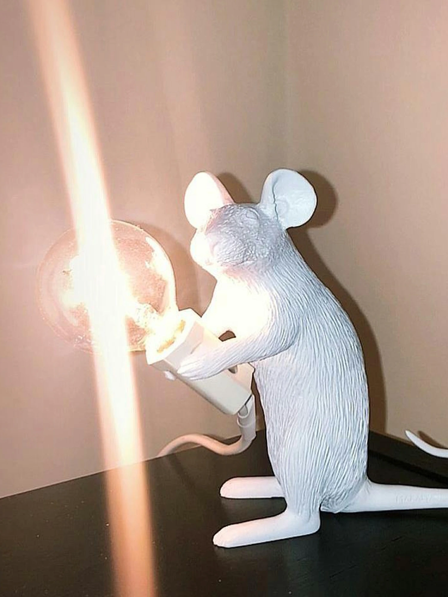 Mouse Table Light - Image 8
