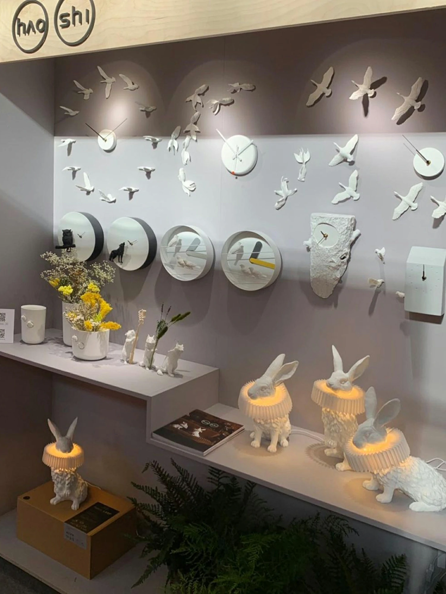 Rabbit X Table Lamp - Image 6