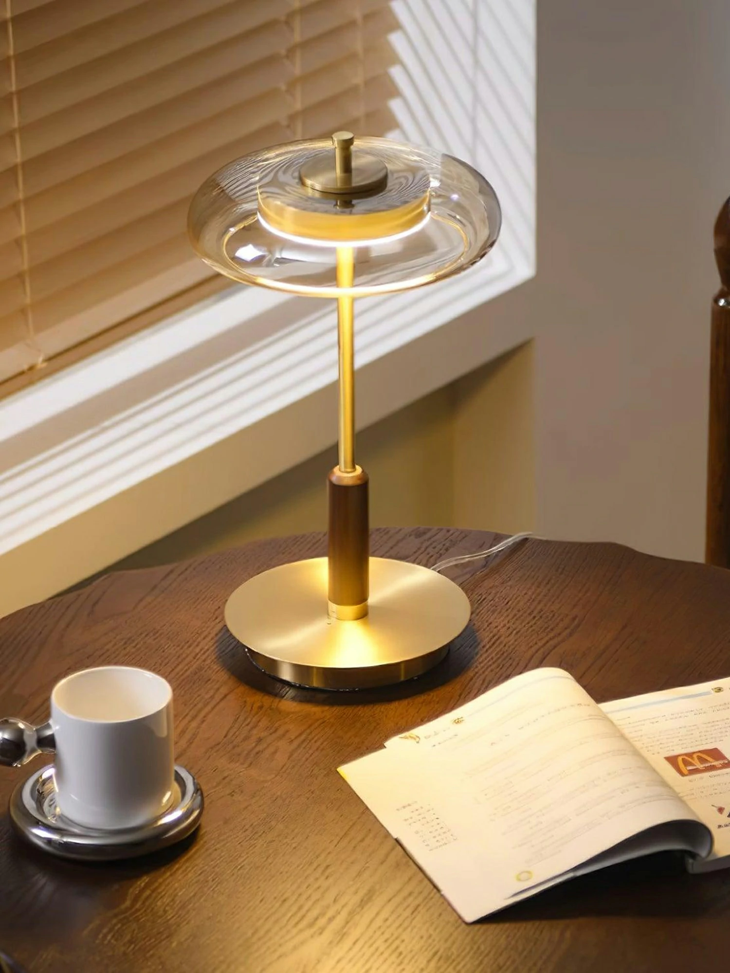 Redondo Table Lamp - Image 7