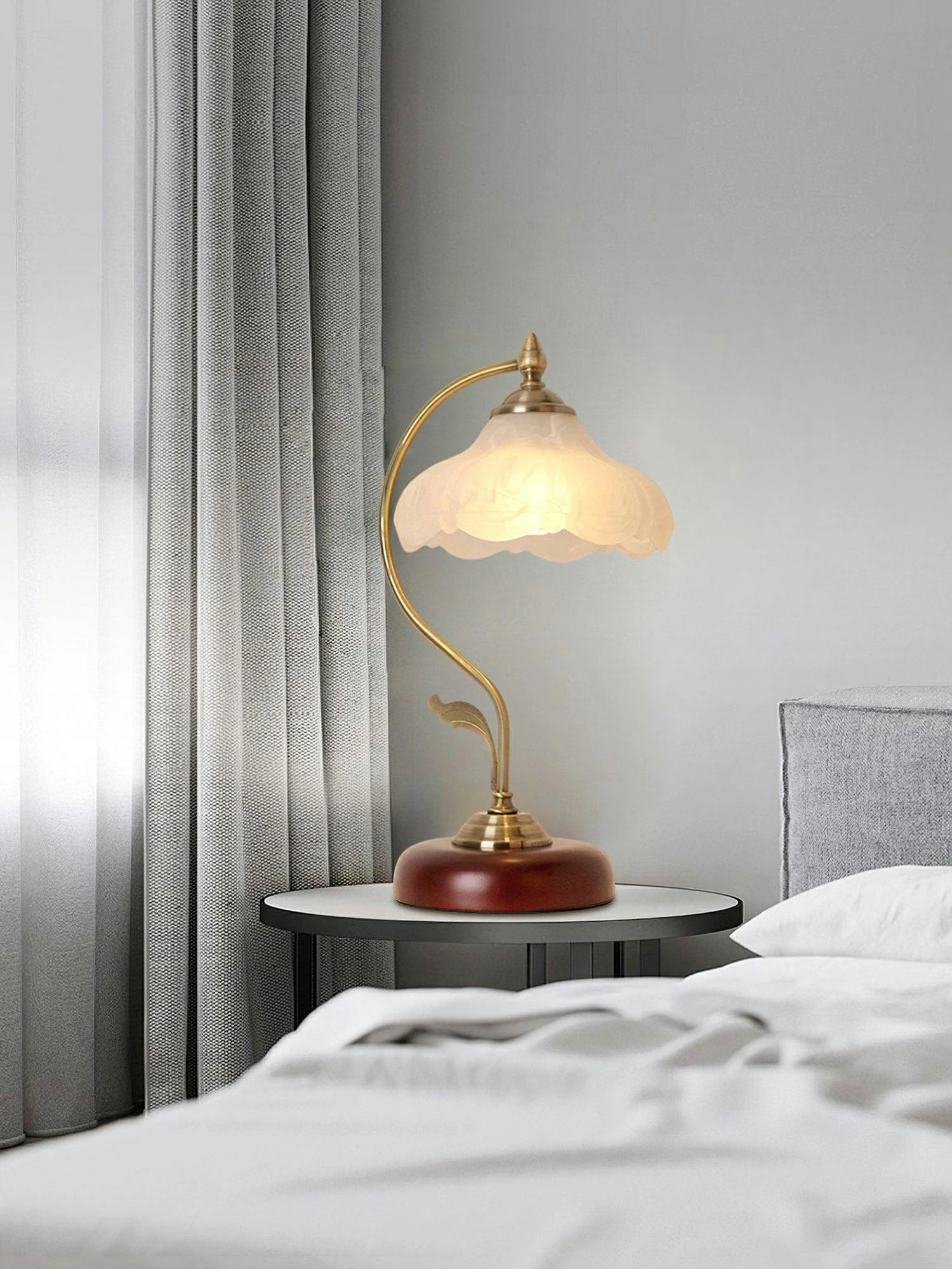 Retro Flower Table Lamp - Image 8