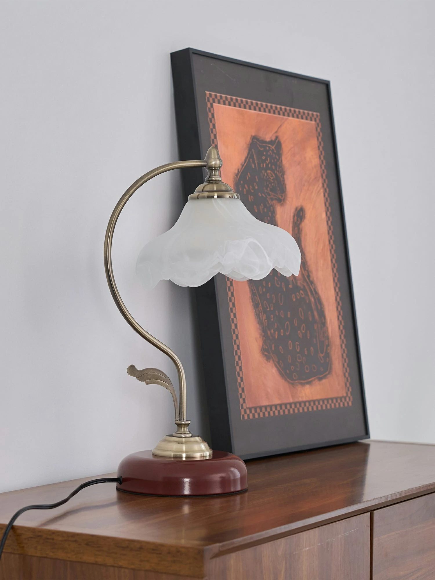 Retro Flower Table Lamp - Image 11