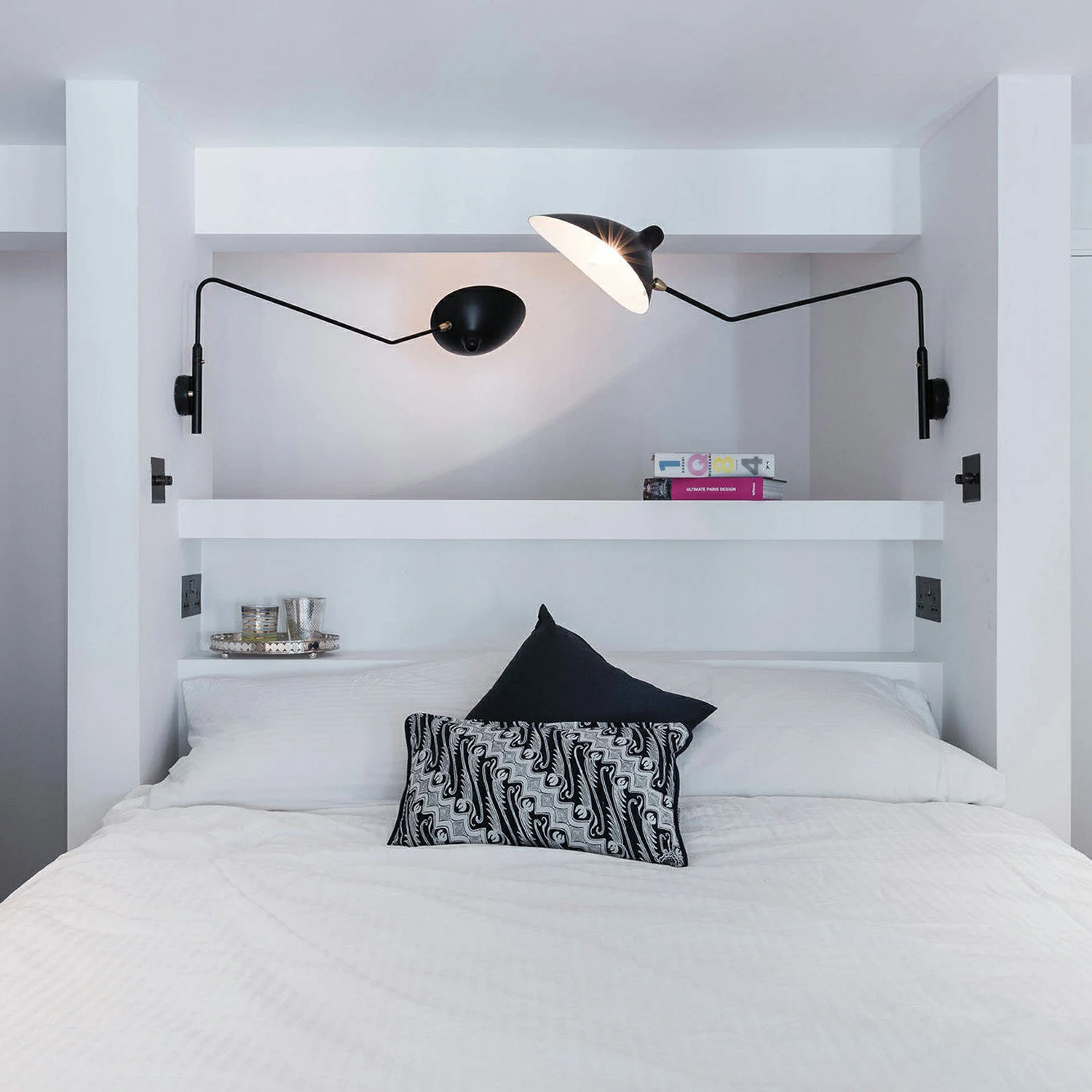 Serge Mouille Wall Lamp - Image 11