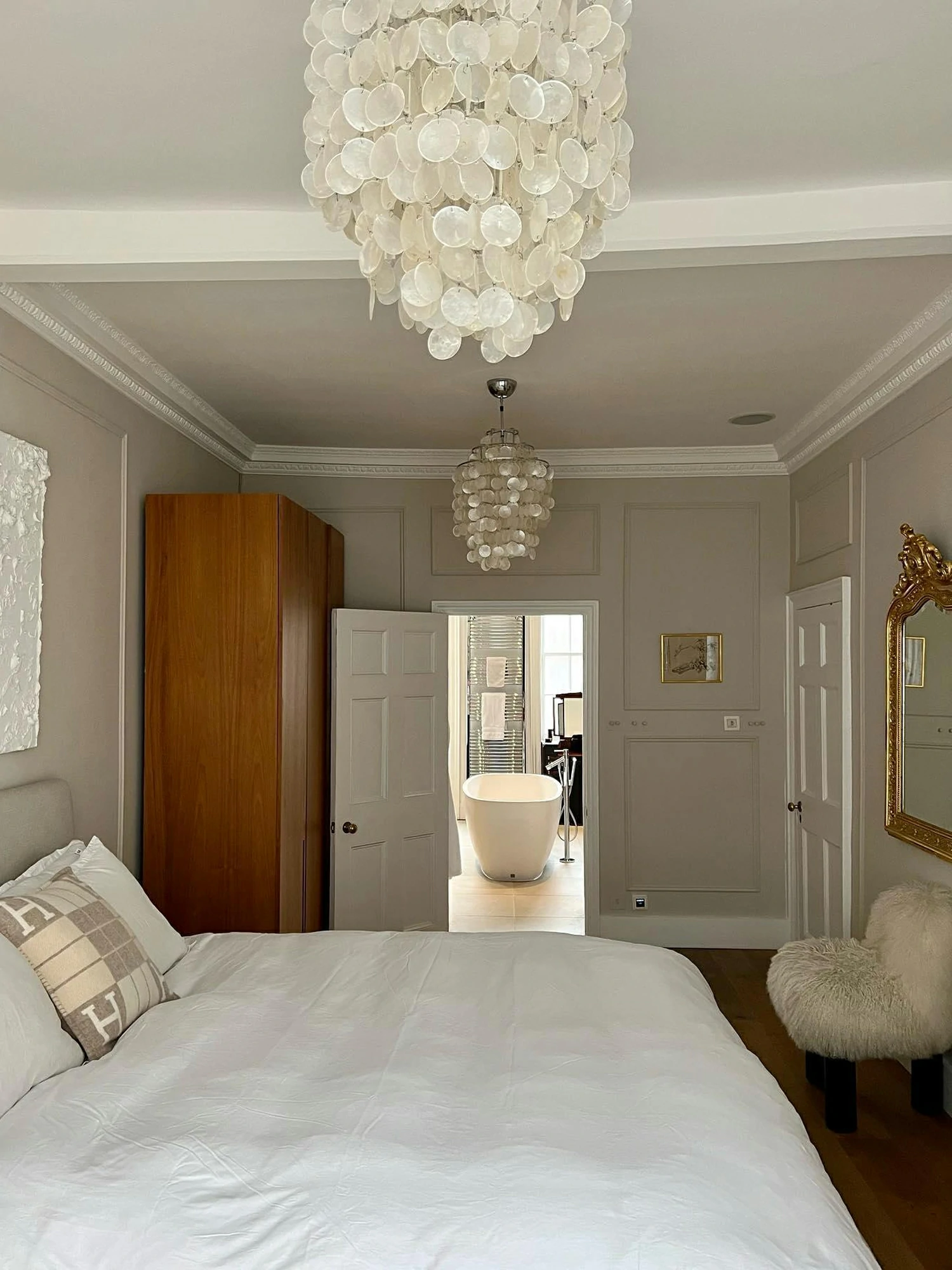 Shell Chandelier - Image 24