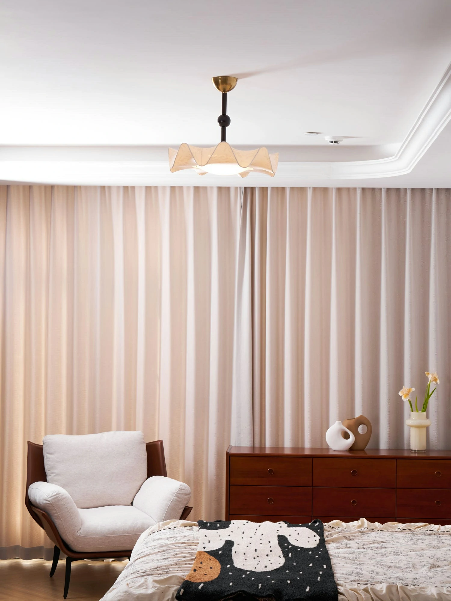 Tanyel Petal Ceiling Lamp - Image 11