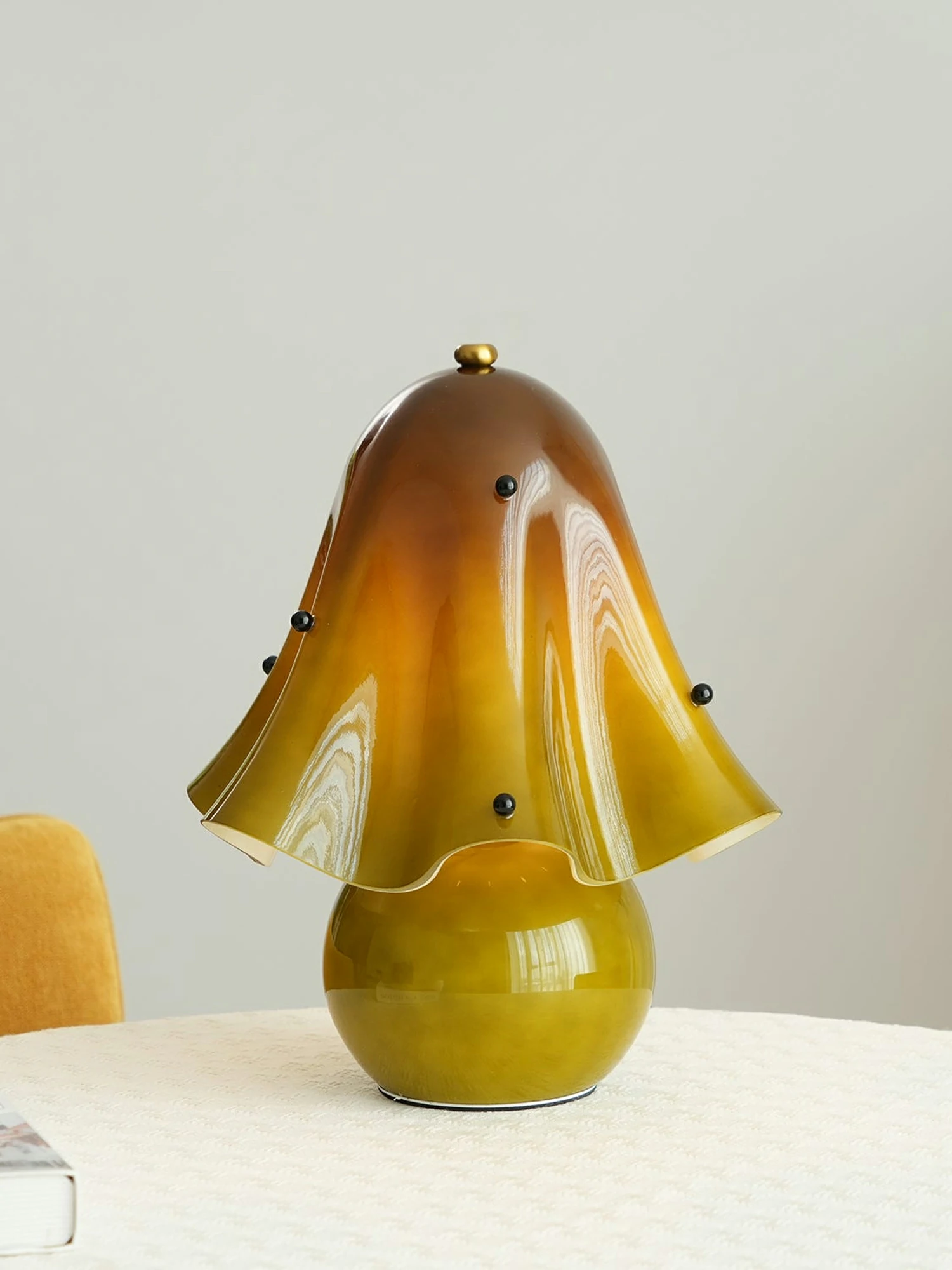 Vera Table Lamp - Image 10