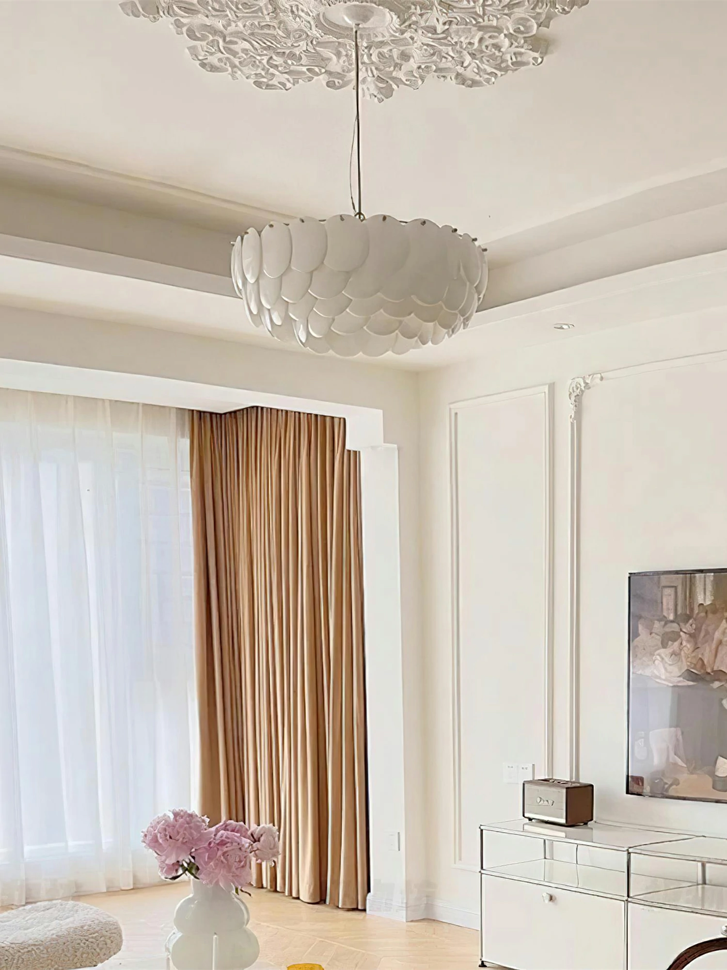 White Lottie Chandelier - Image 12