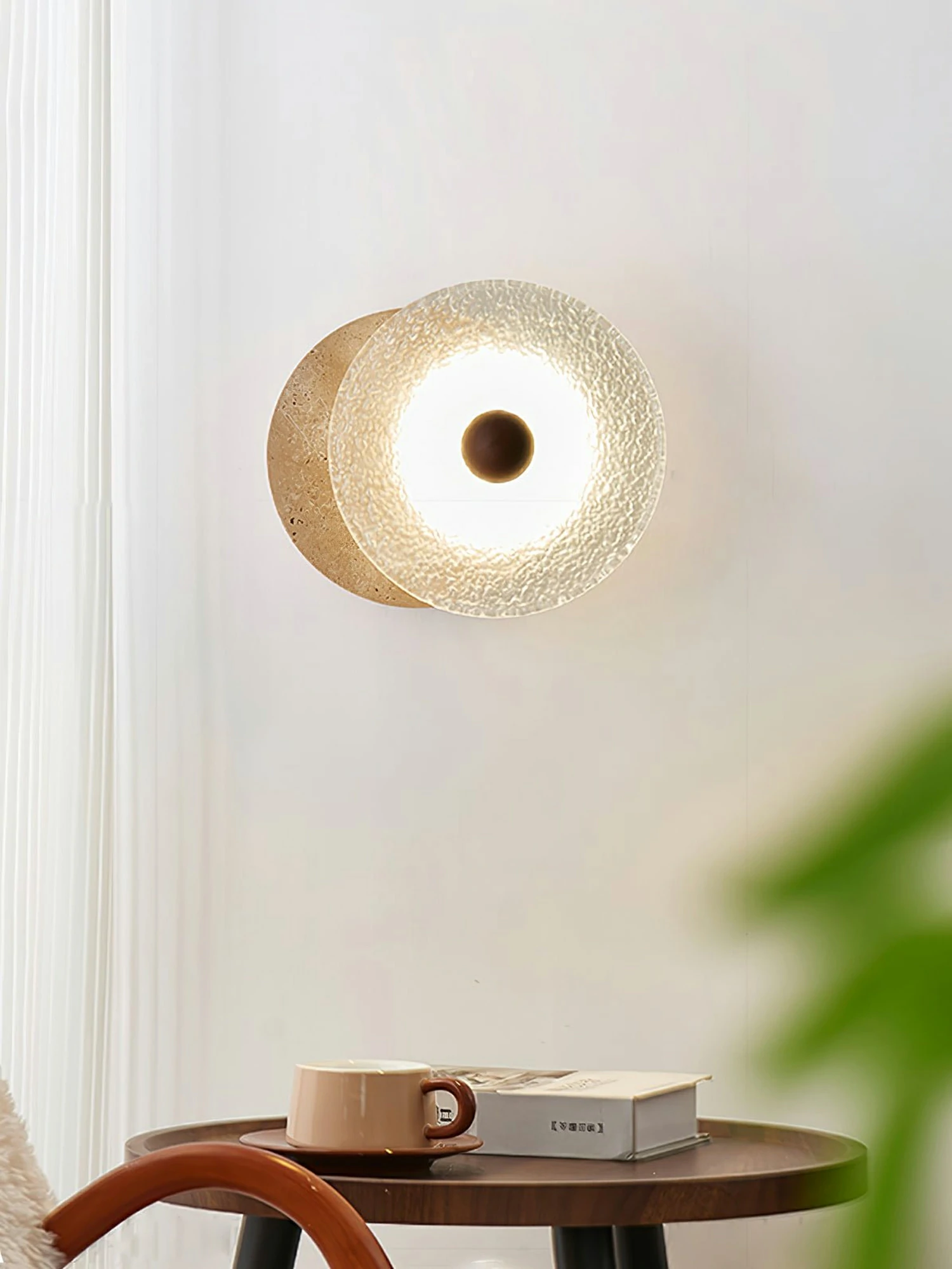 Aurora Travertine Wall Lamp - Image 4
