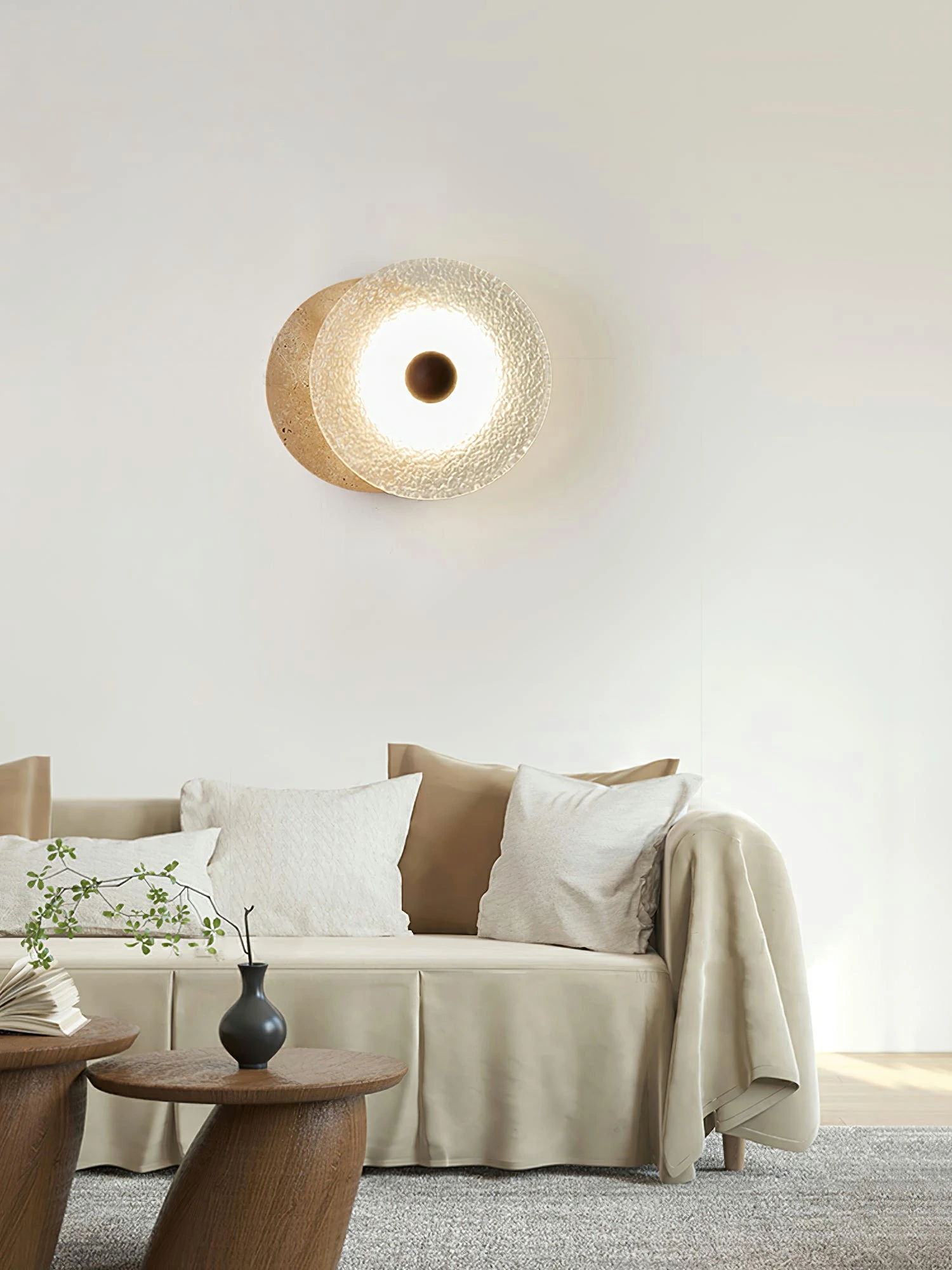Aurora Travertine Wall Lamp - Image 3