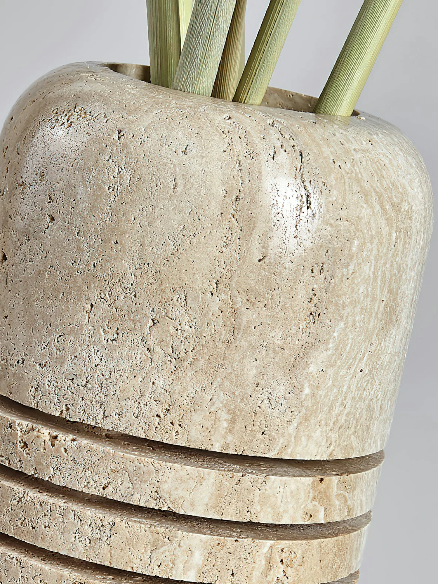 Big Stone Bucket Floor Lamp - Image 10