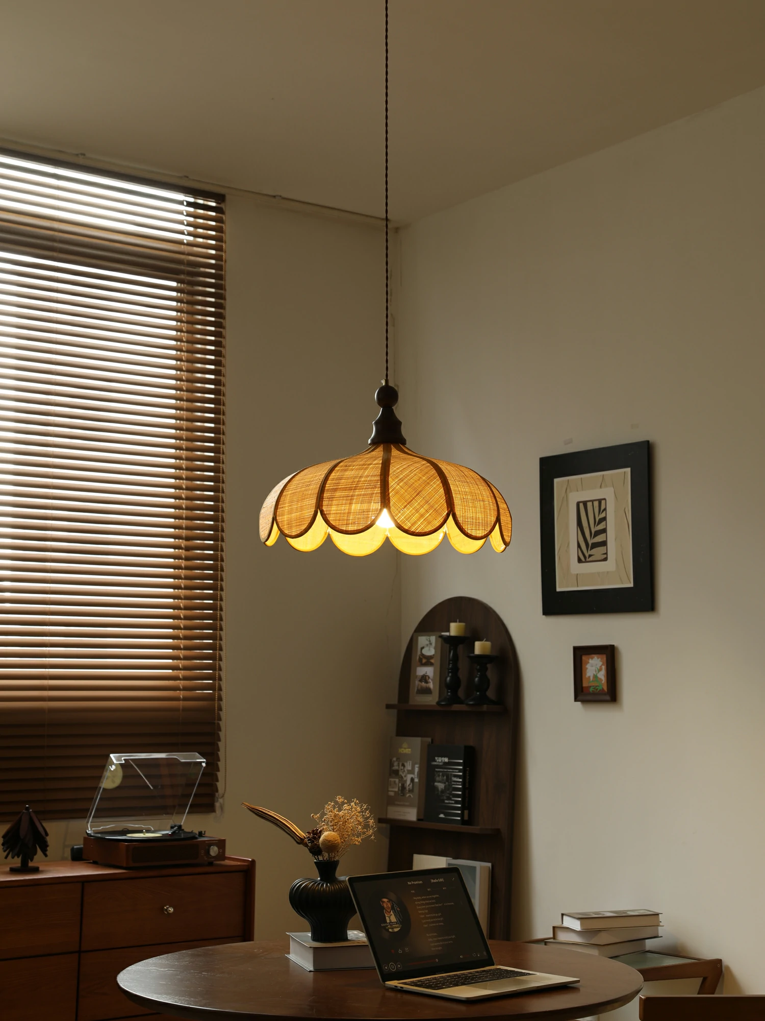 Botan Pendant Light - Image 7