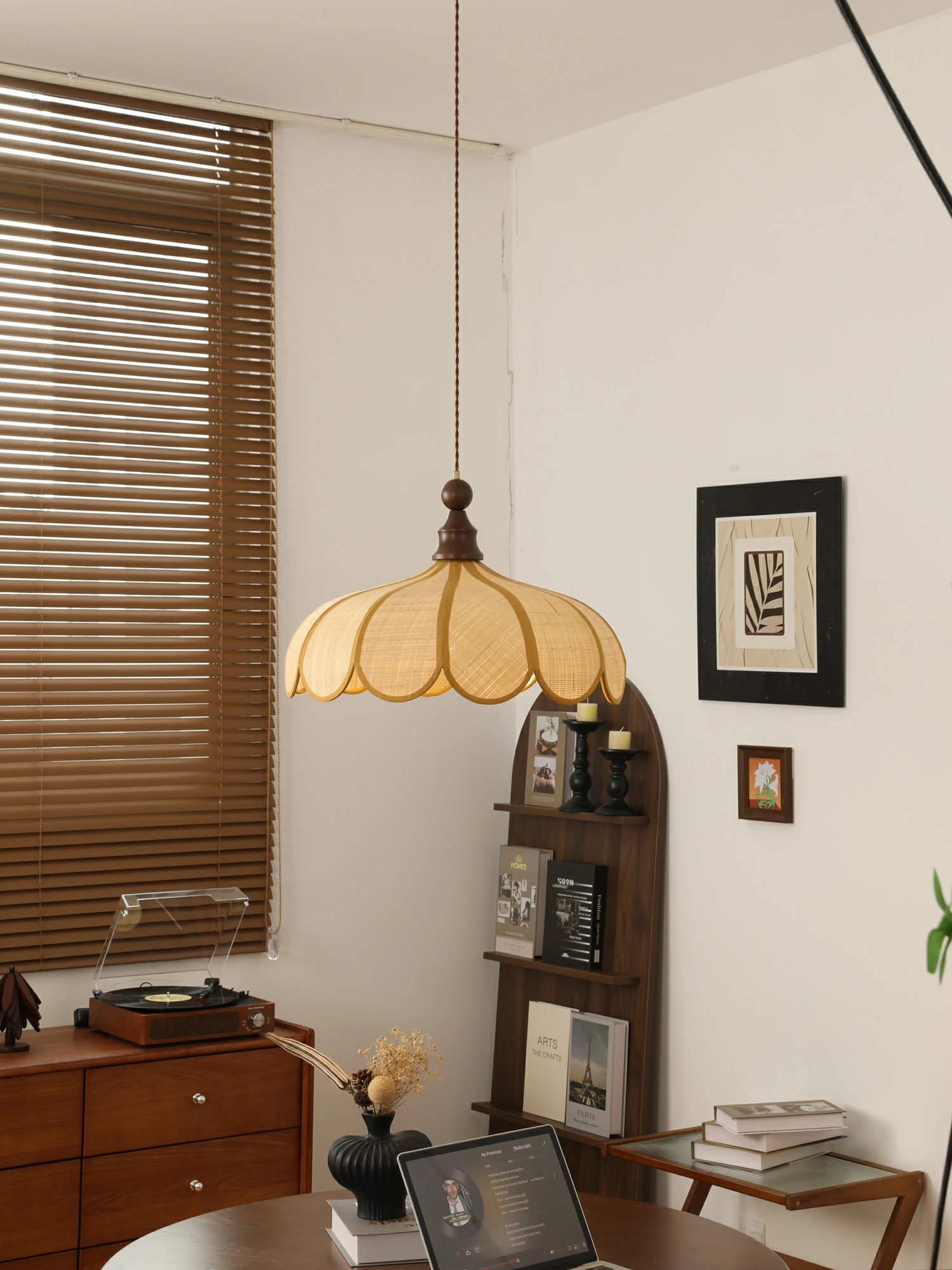 Botan Pendant Light - Image 6