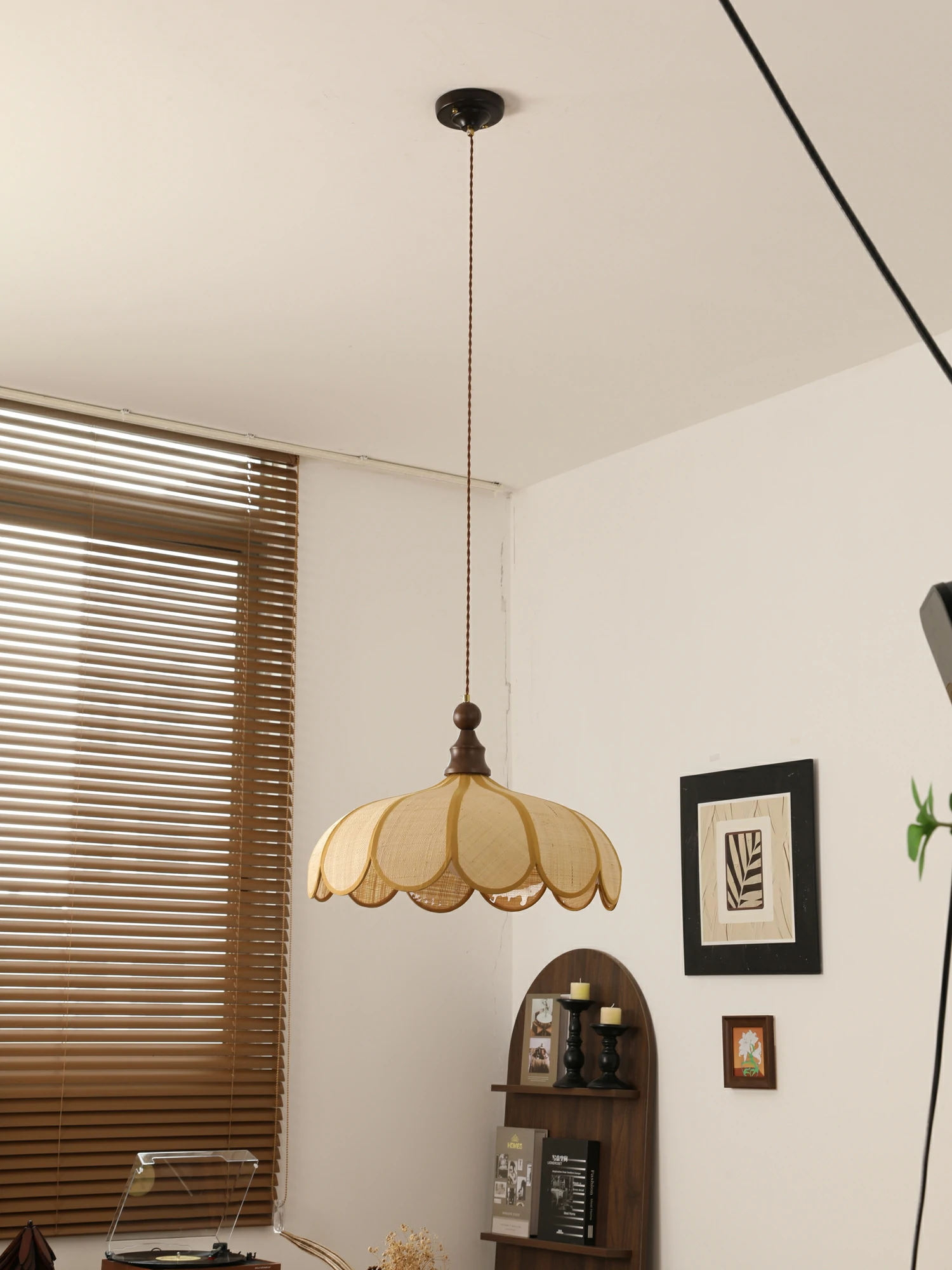 Botan Pendant Light - Image 9