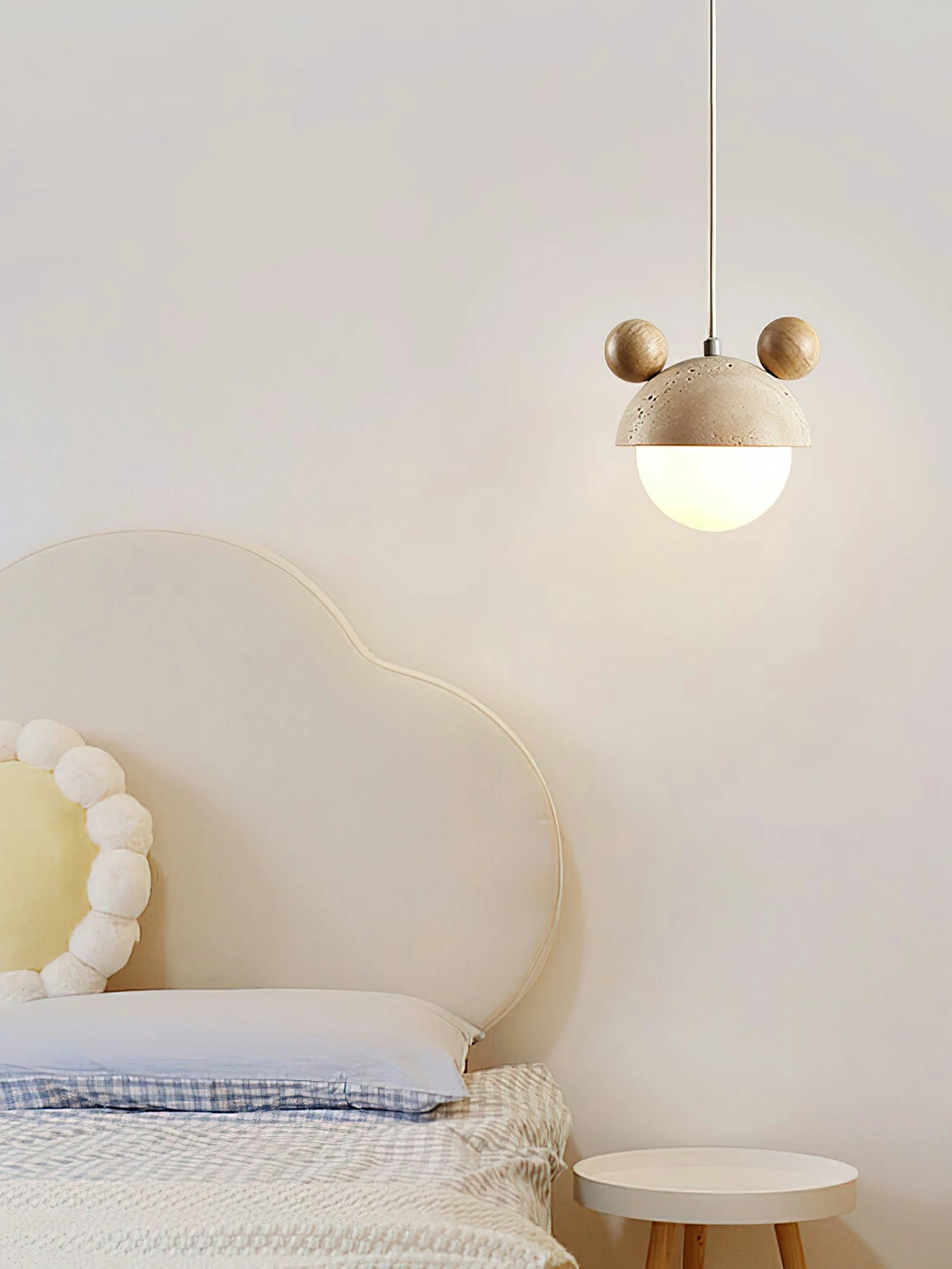 Domiere Pendant Lamp - Image 6