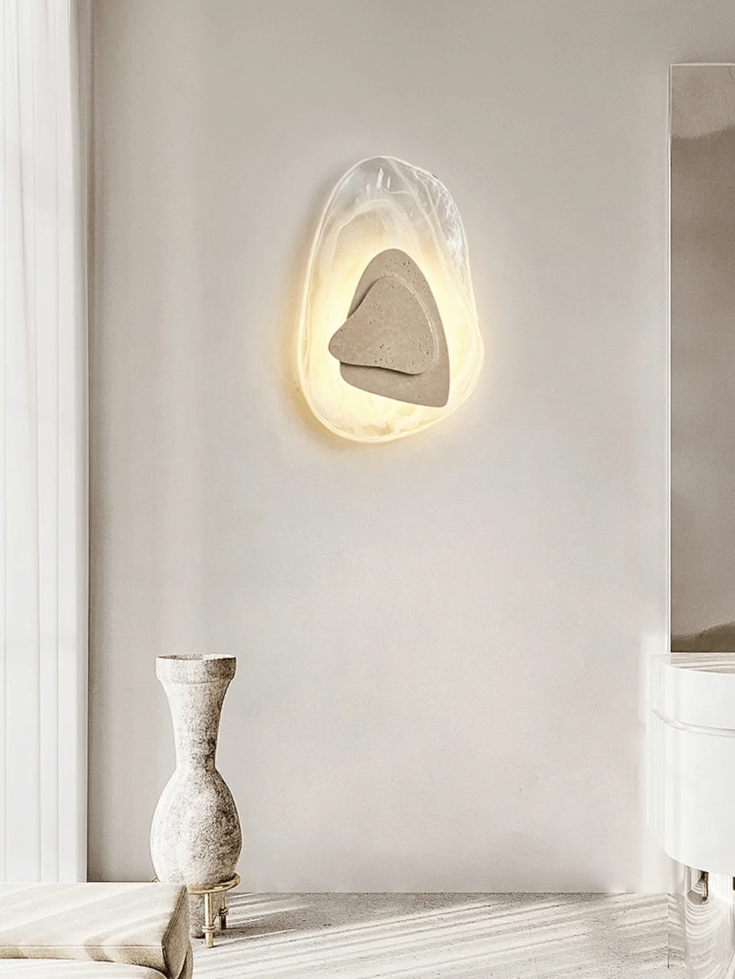 Eira Sconce - Image 3