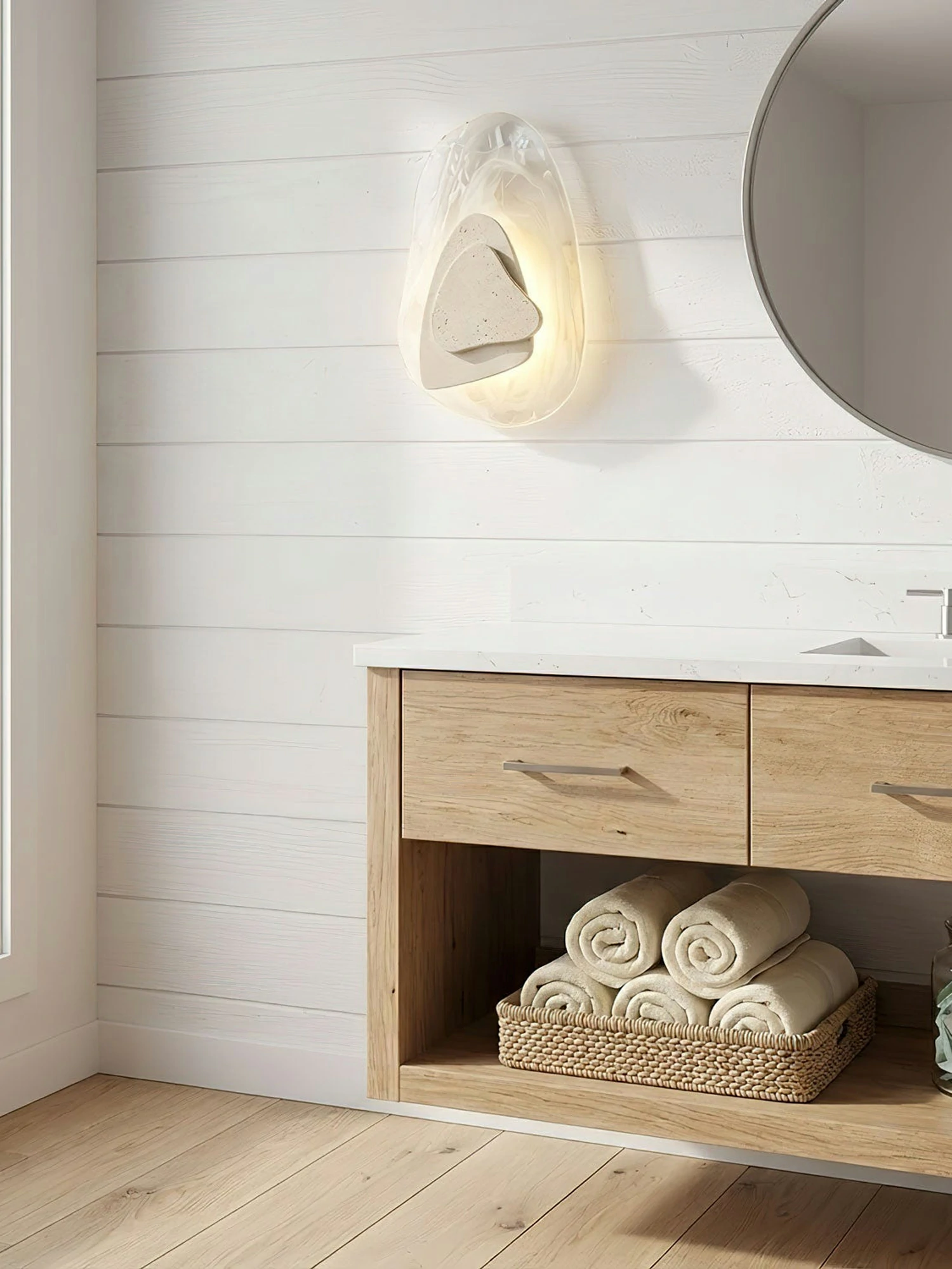 Eira Sconce - Image 4