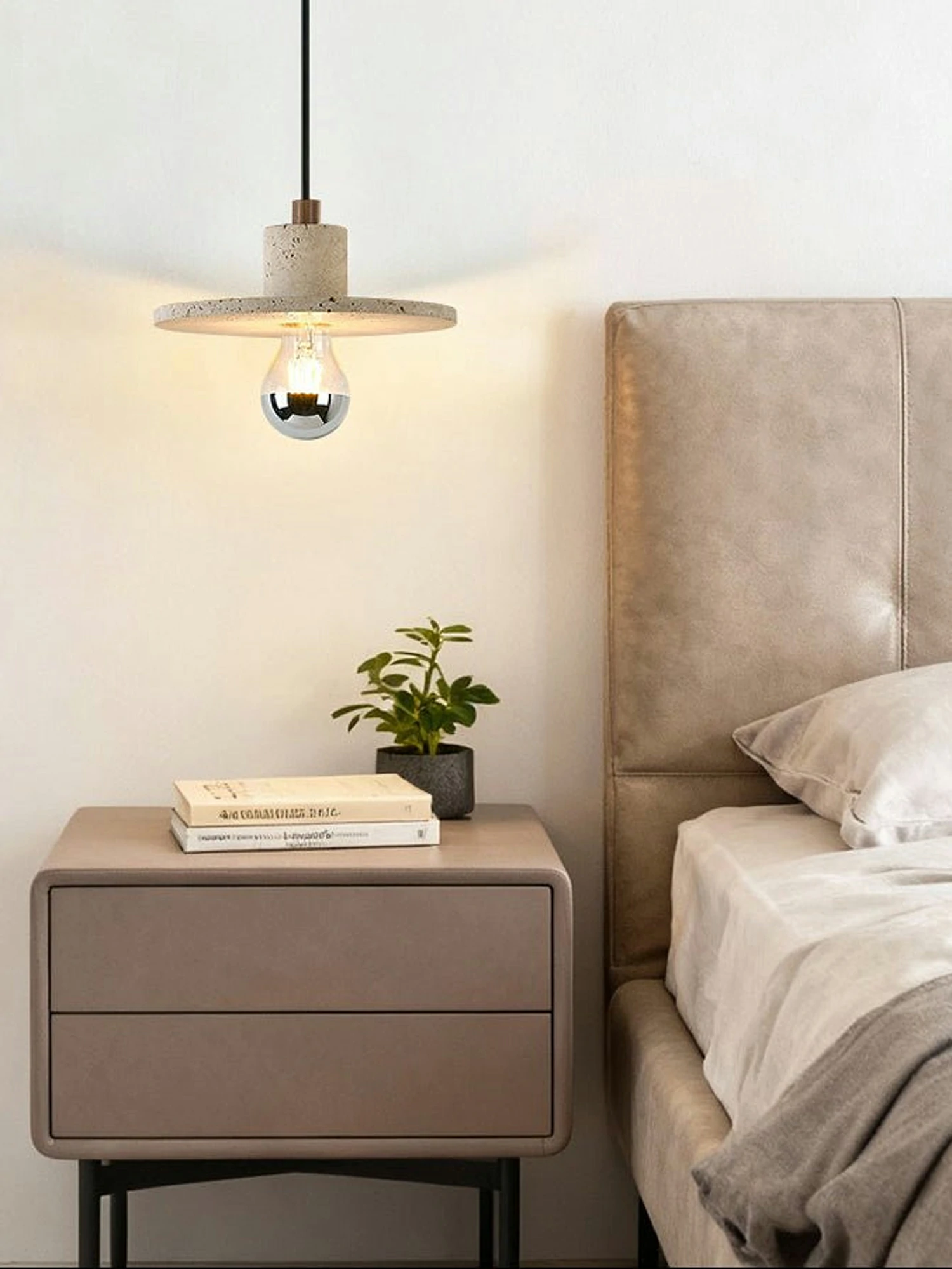 Evirlo Pendant Lamp - Image 7