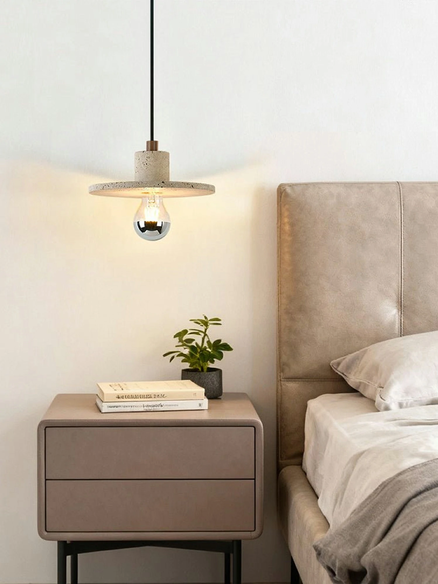 Evirlo Pendant Lamp - Image 5