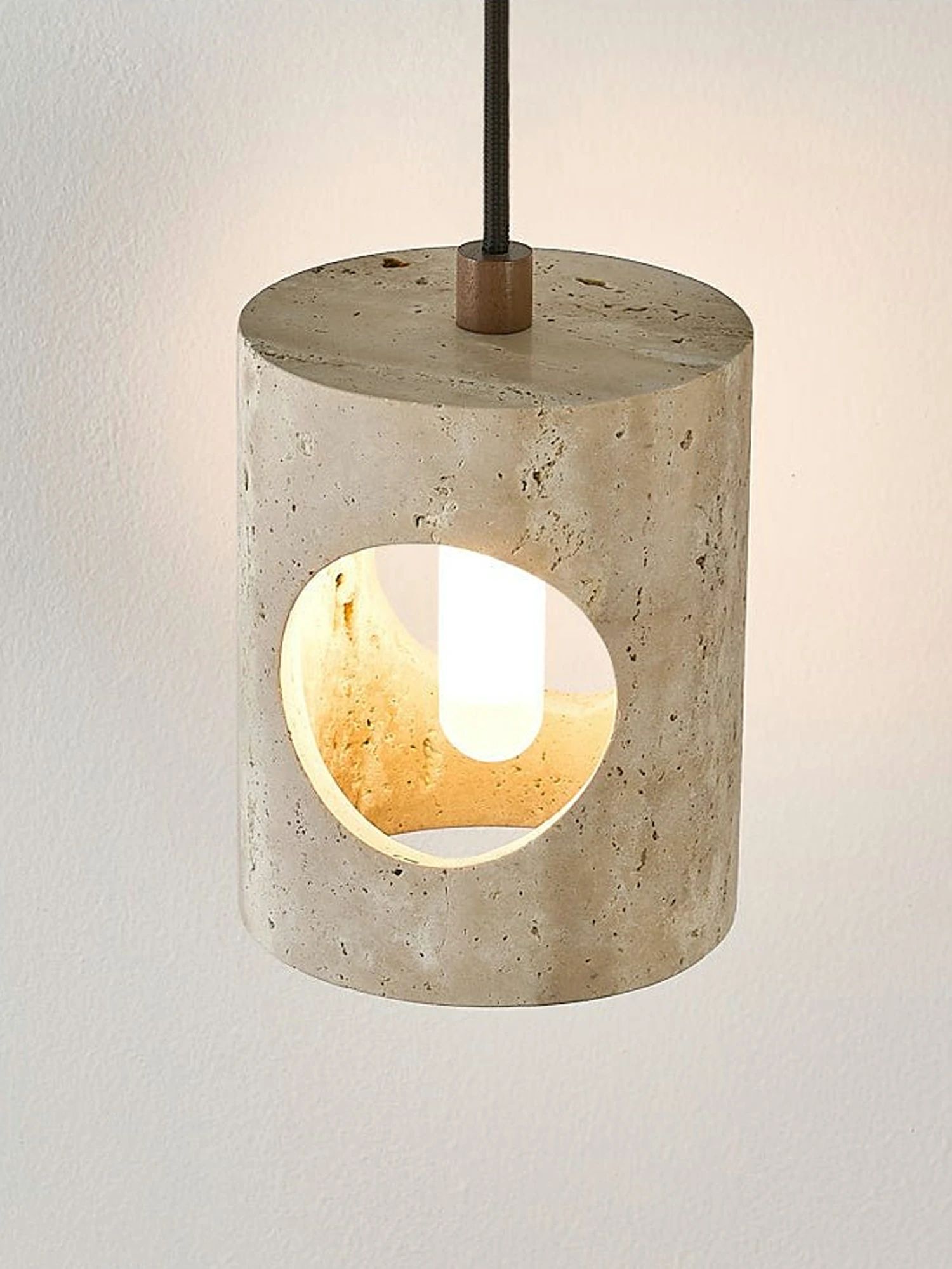 Halo Cut Pendant Lamp - Image 12