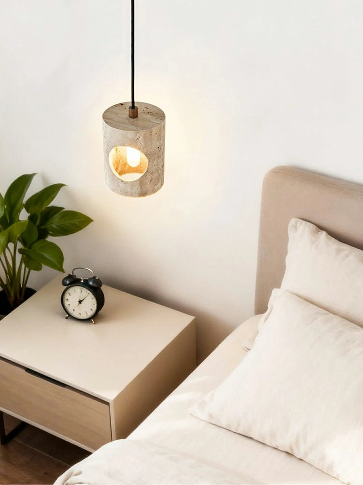 Halo Cut Pendant Lamp - Image 10