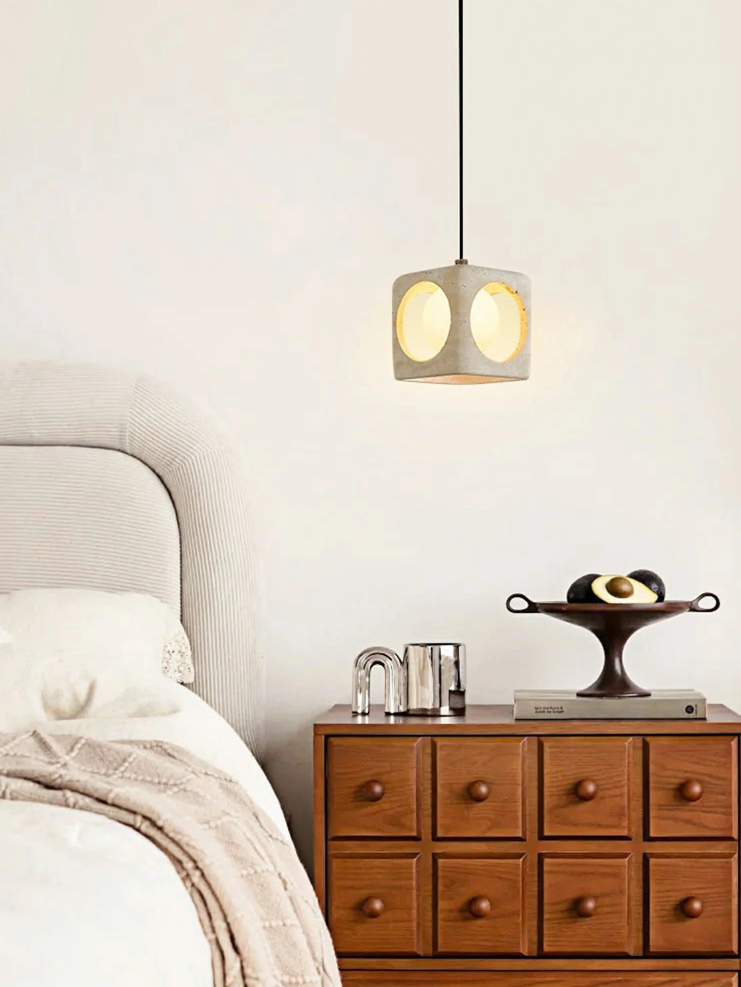 Kaelis Travertine Pendant Lamp - Image 4