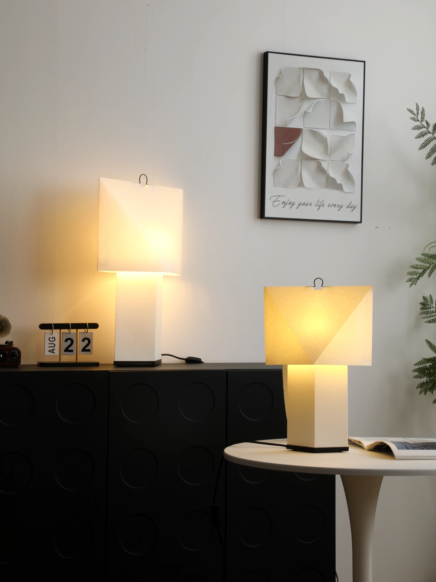 Aplat Table Lamp - Image 23
