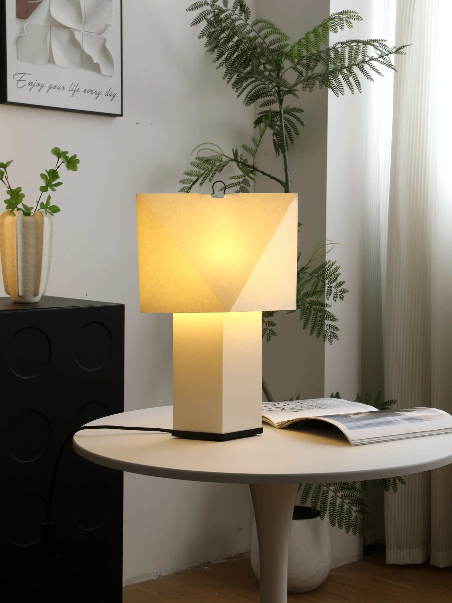 Aplat Table Lamp - Image 24