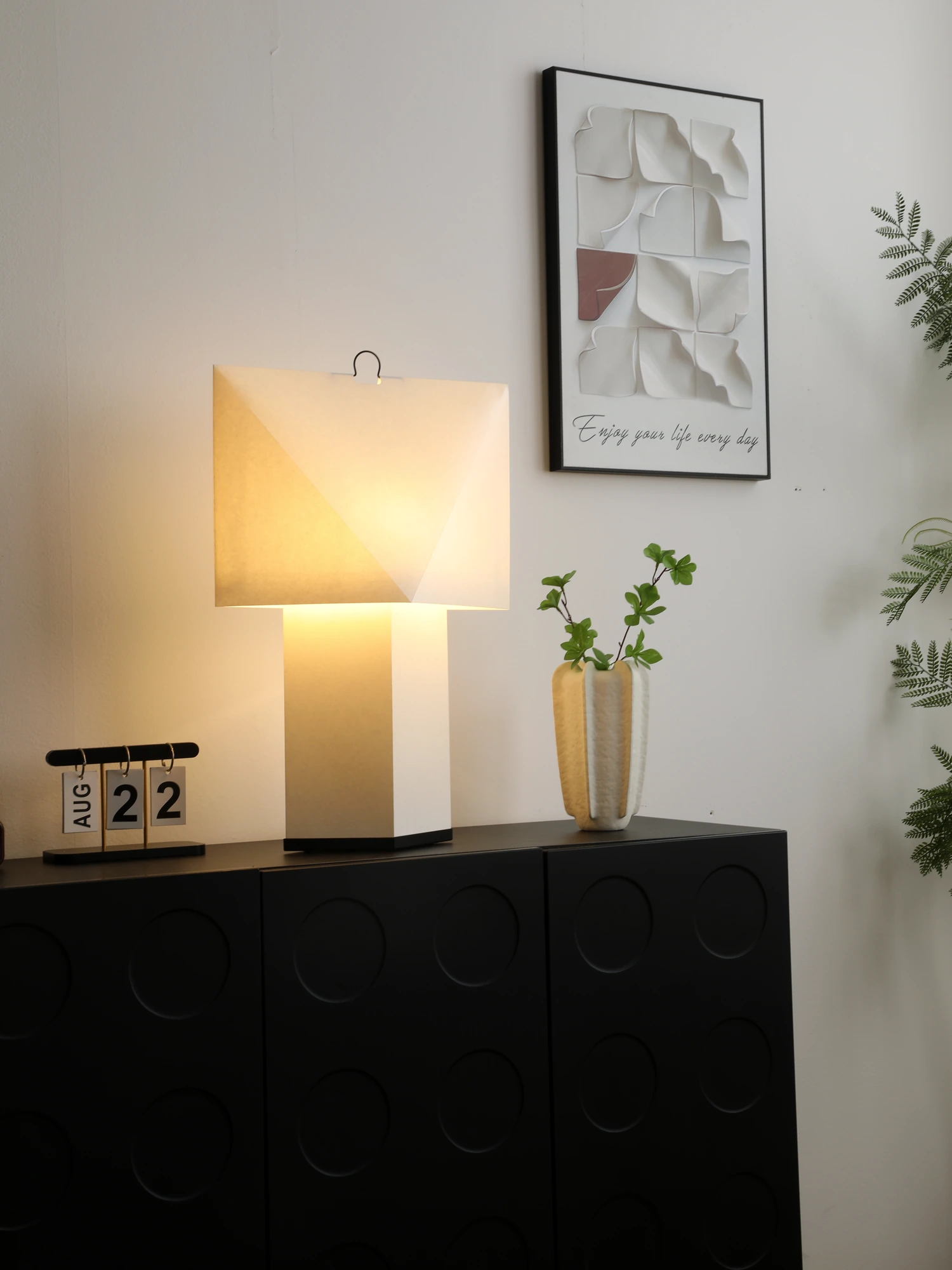 Aplat Table Lamp - Image 25
