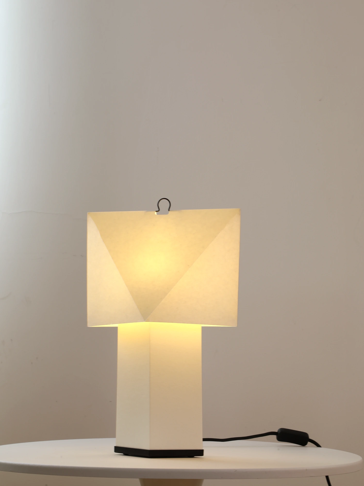 Aplat Table Lamp - Image 8