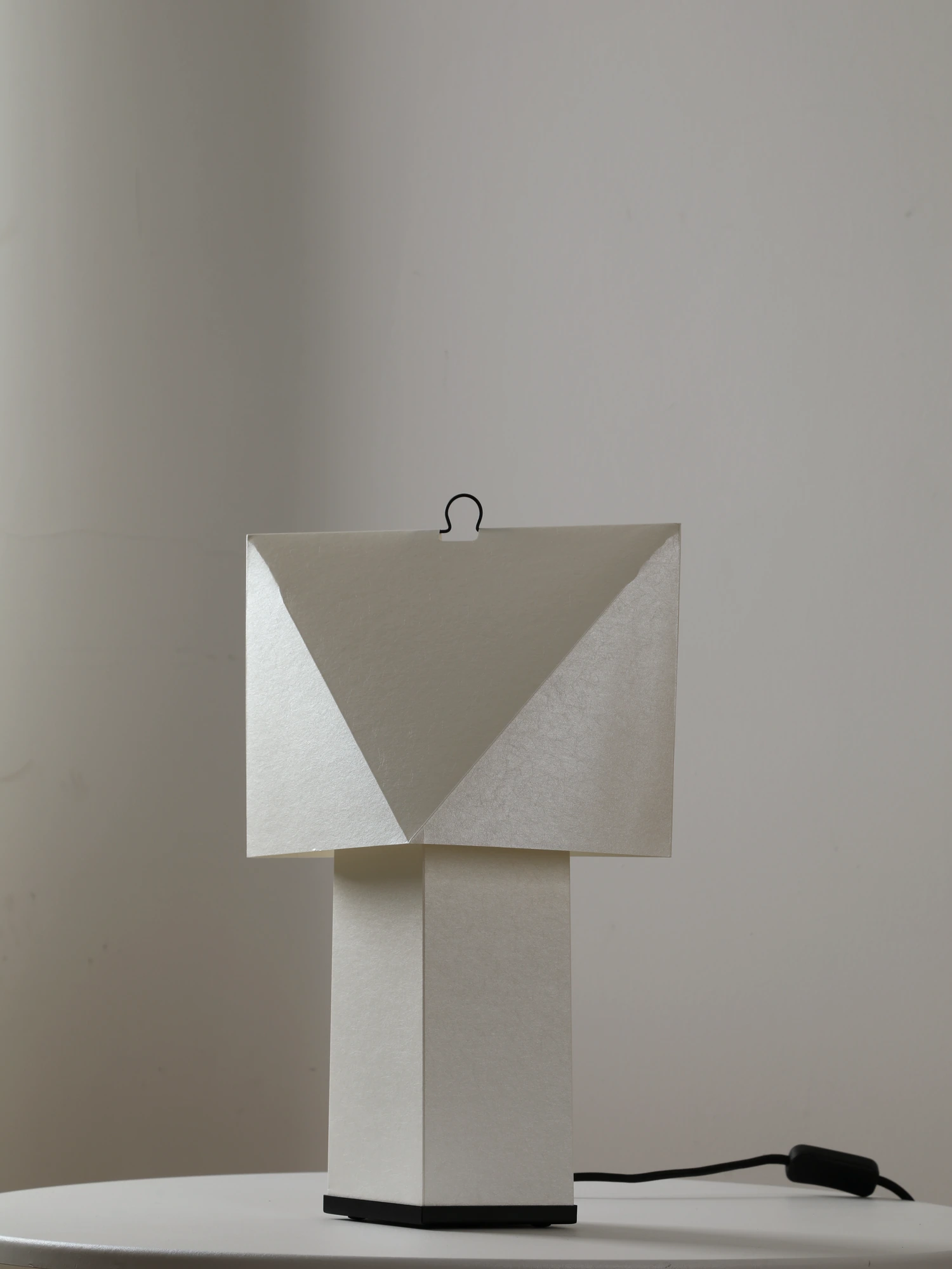 Aplat Table Lamp - Image 11