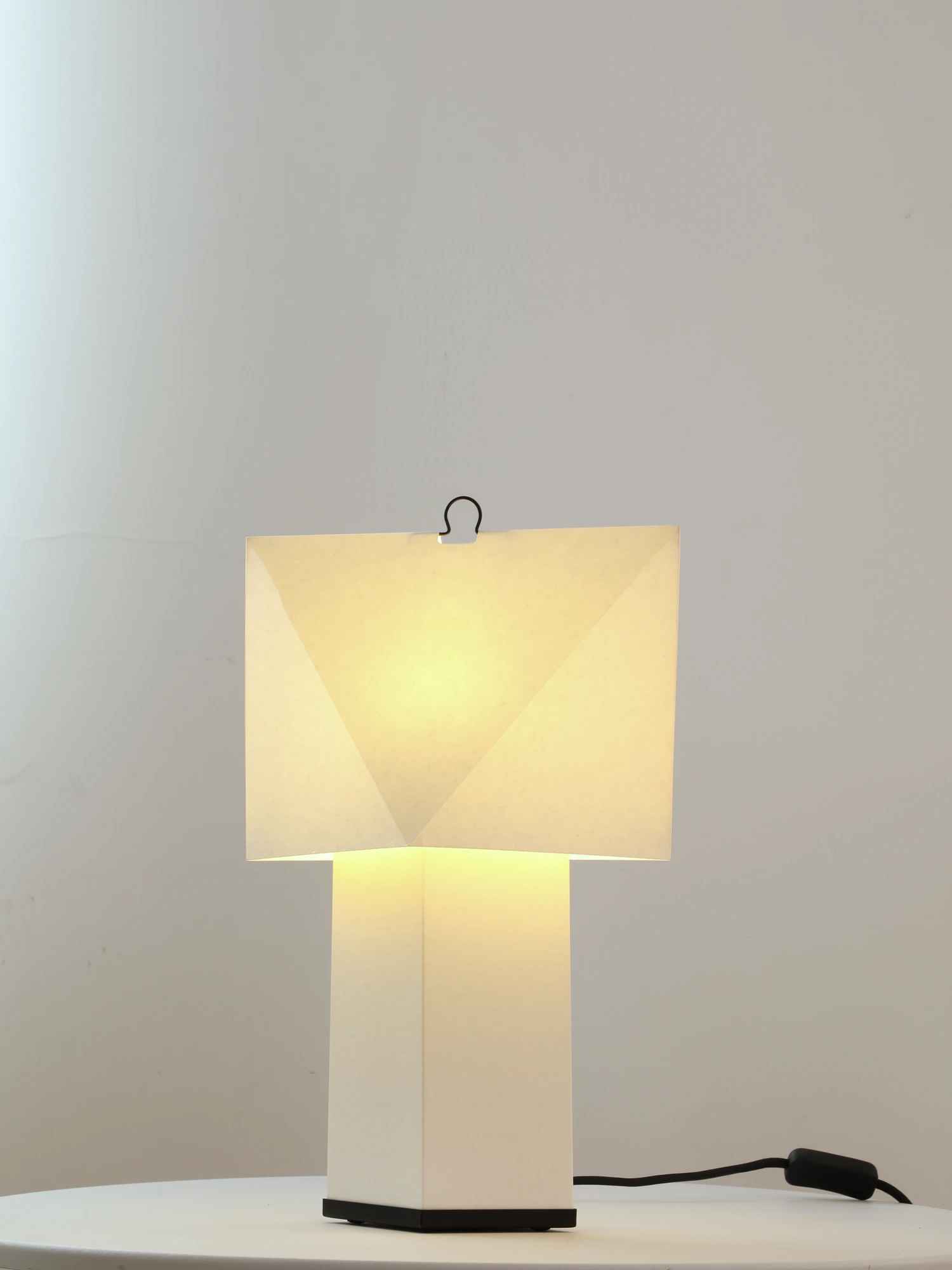 Aplat Table Lamp - Image 12