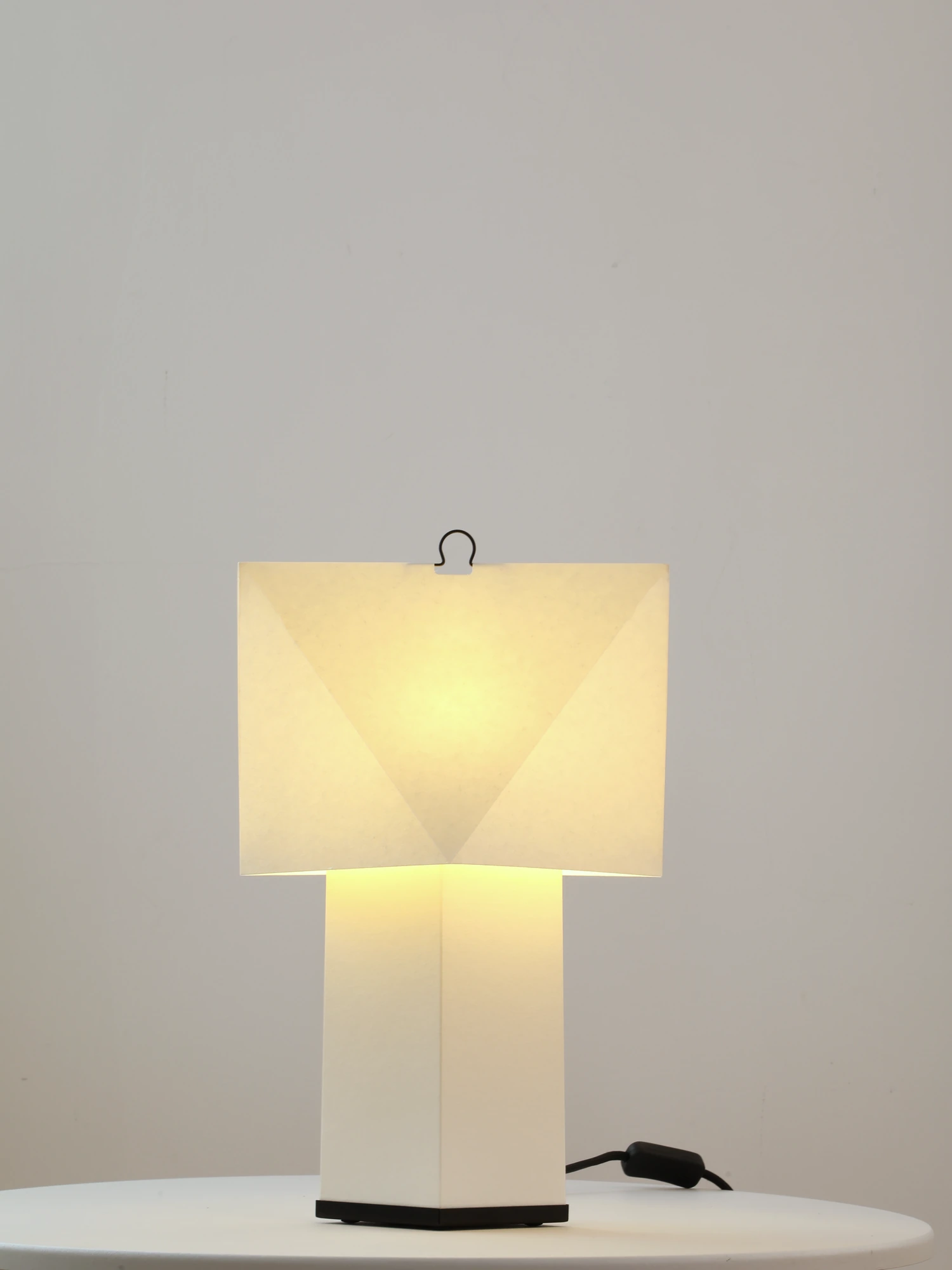 Aplat Table Lamp - Image 13