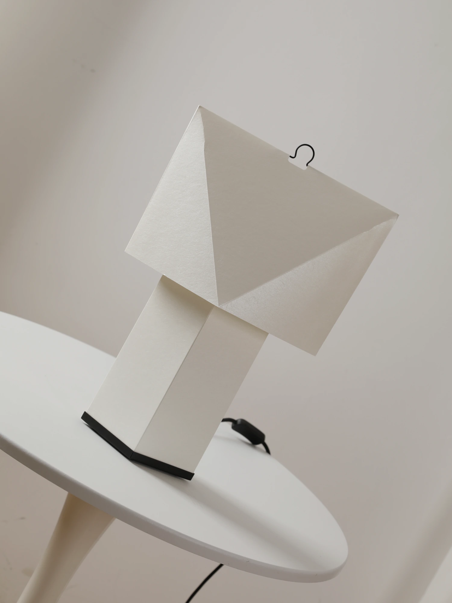 Aplat Table Lamp - Image 17