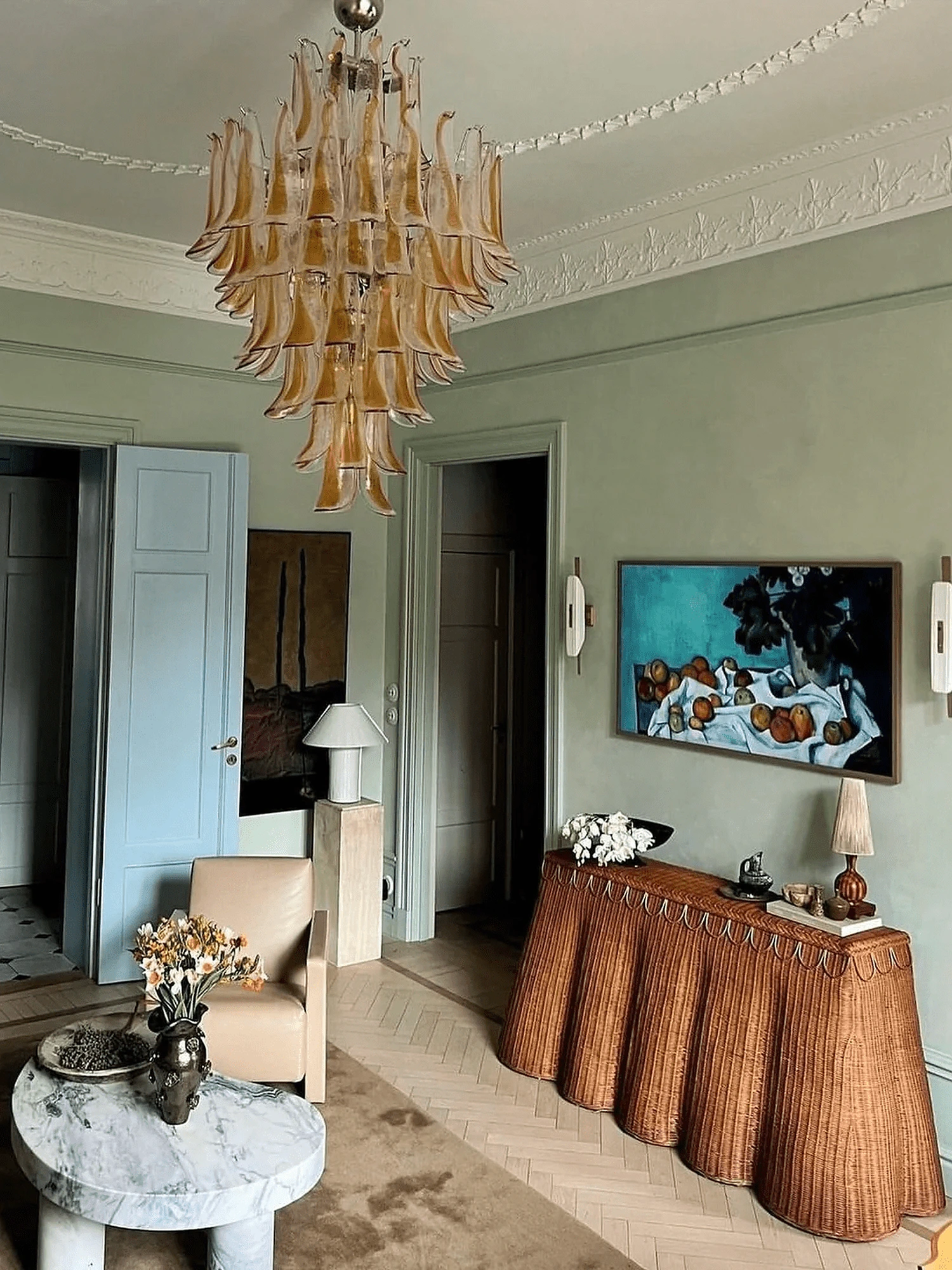 Dravina Glass Petals Pendant Lamp - Image 8