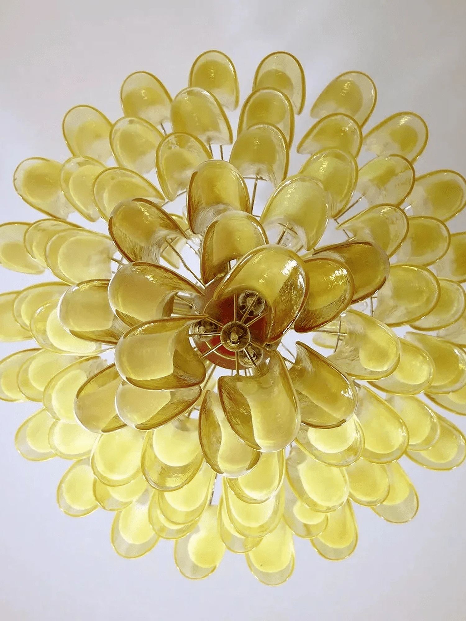 Dravina Glass Petals Pendant Lamp - Image 26