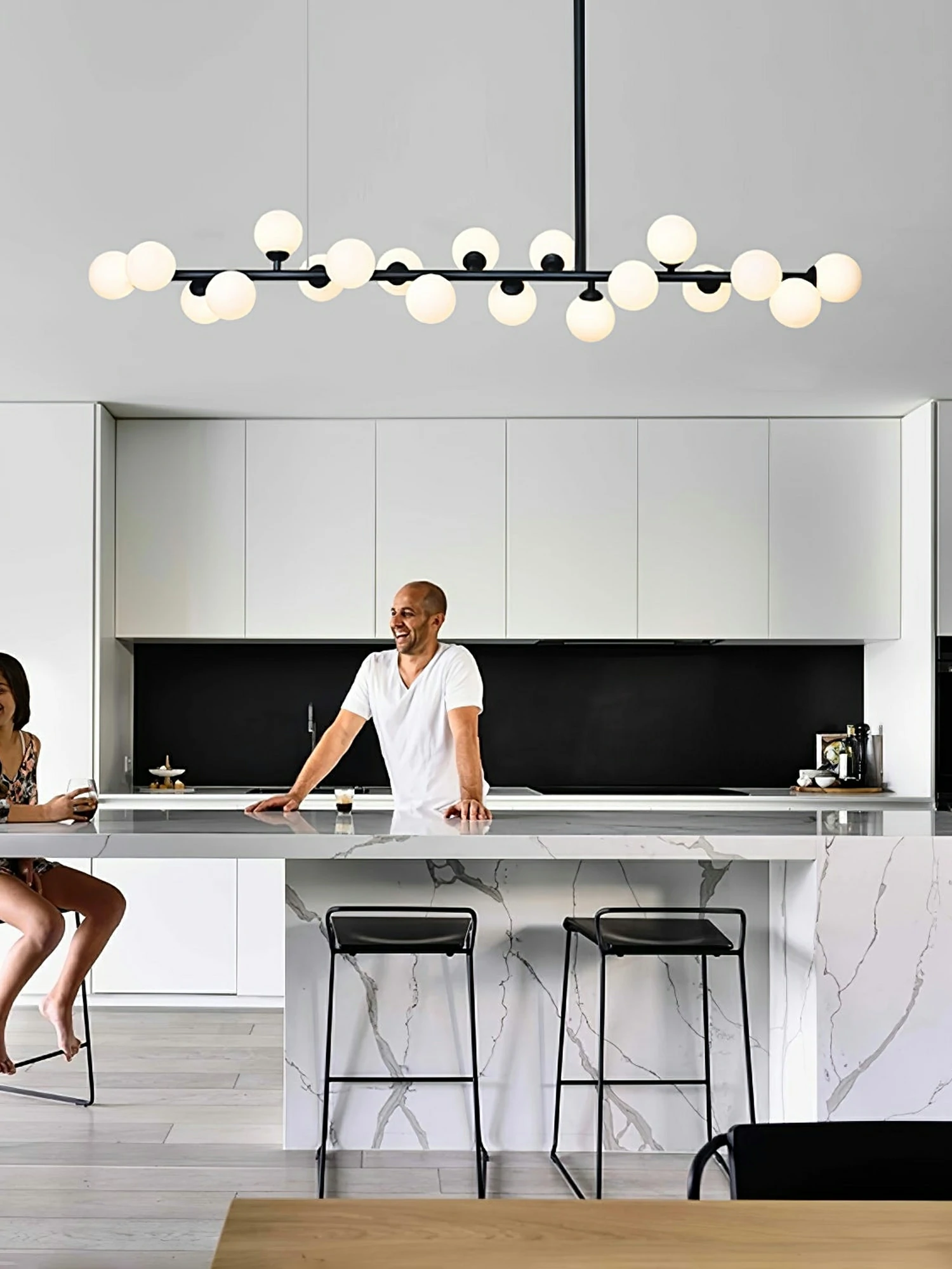 Linear Balls Chandelier - Image 4