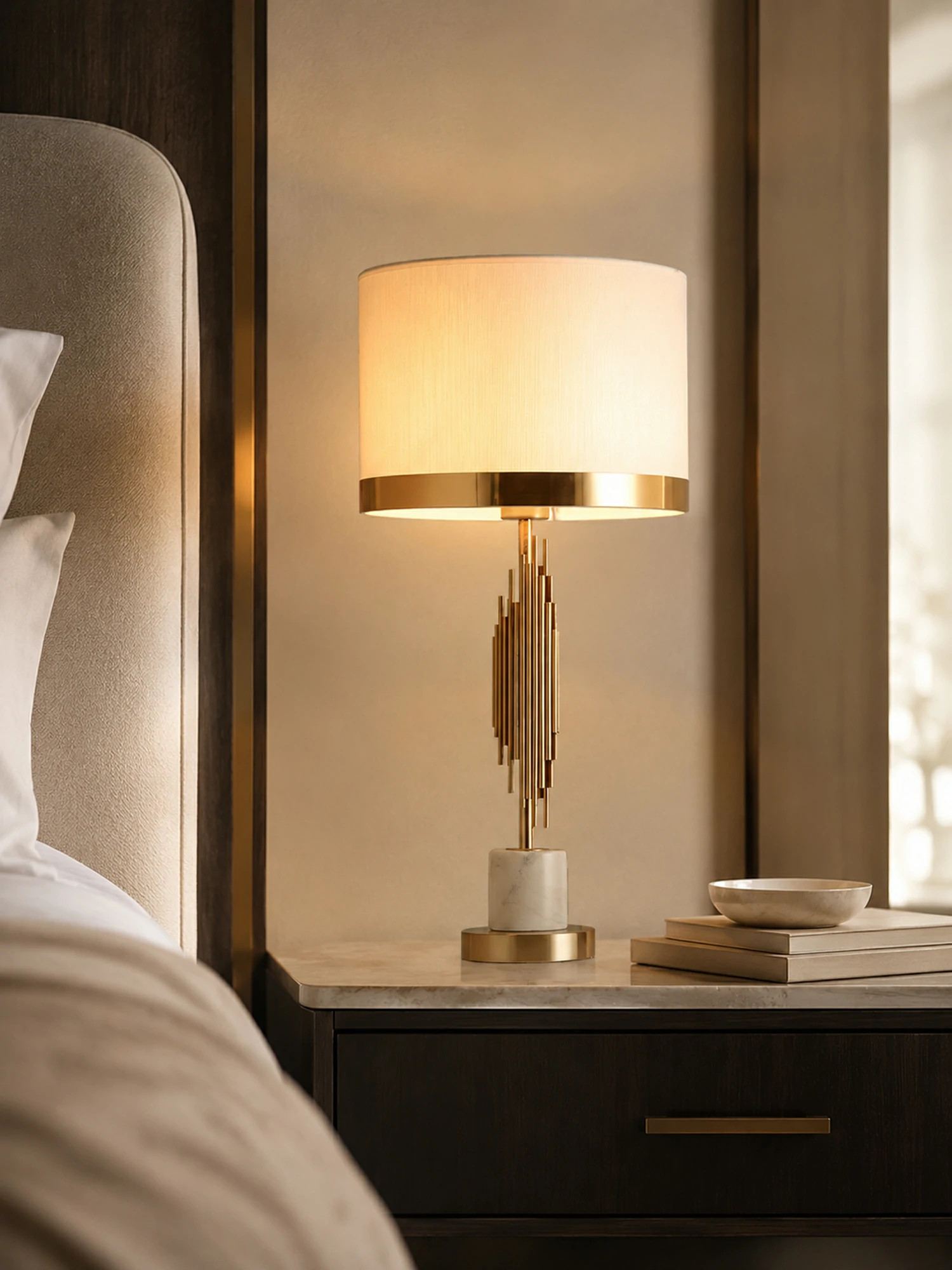 Murano Table Lamp - Image 3