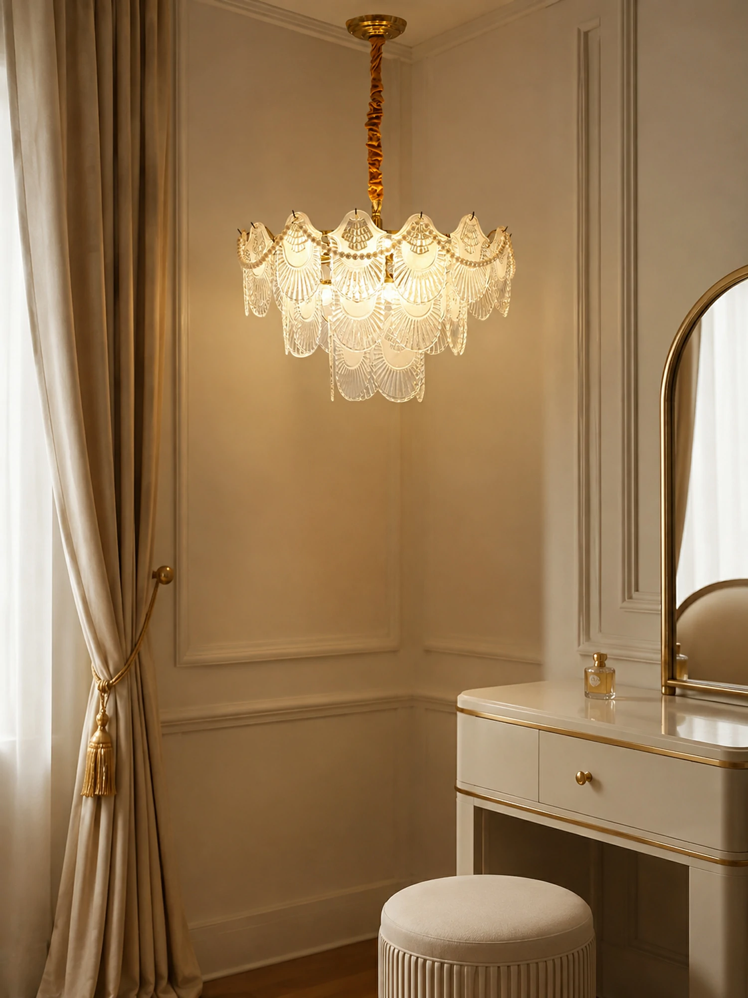 Pearl Glass Shell Chandelier - Image 9