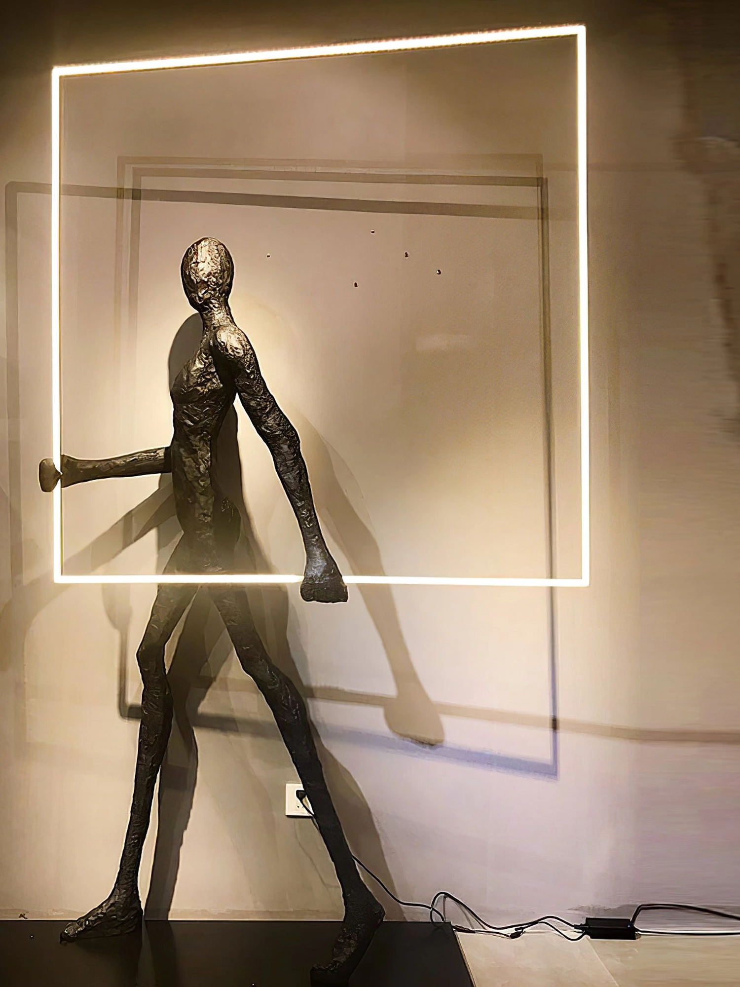 Aeon Sculpture Floor Lamp - Image 2