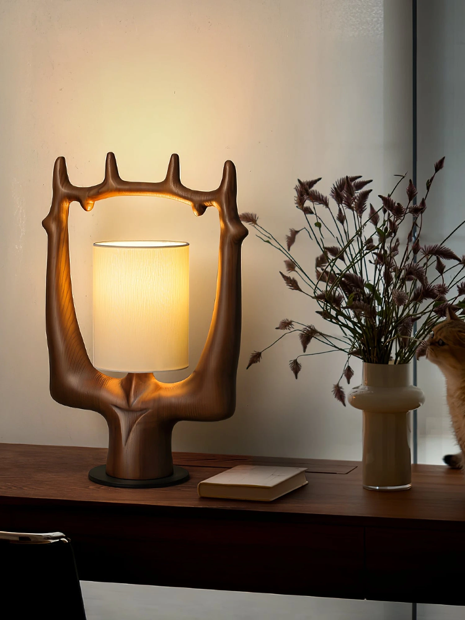 Antler Ring Table Lamp - Image 6