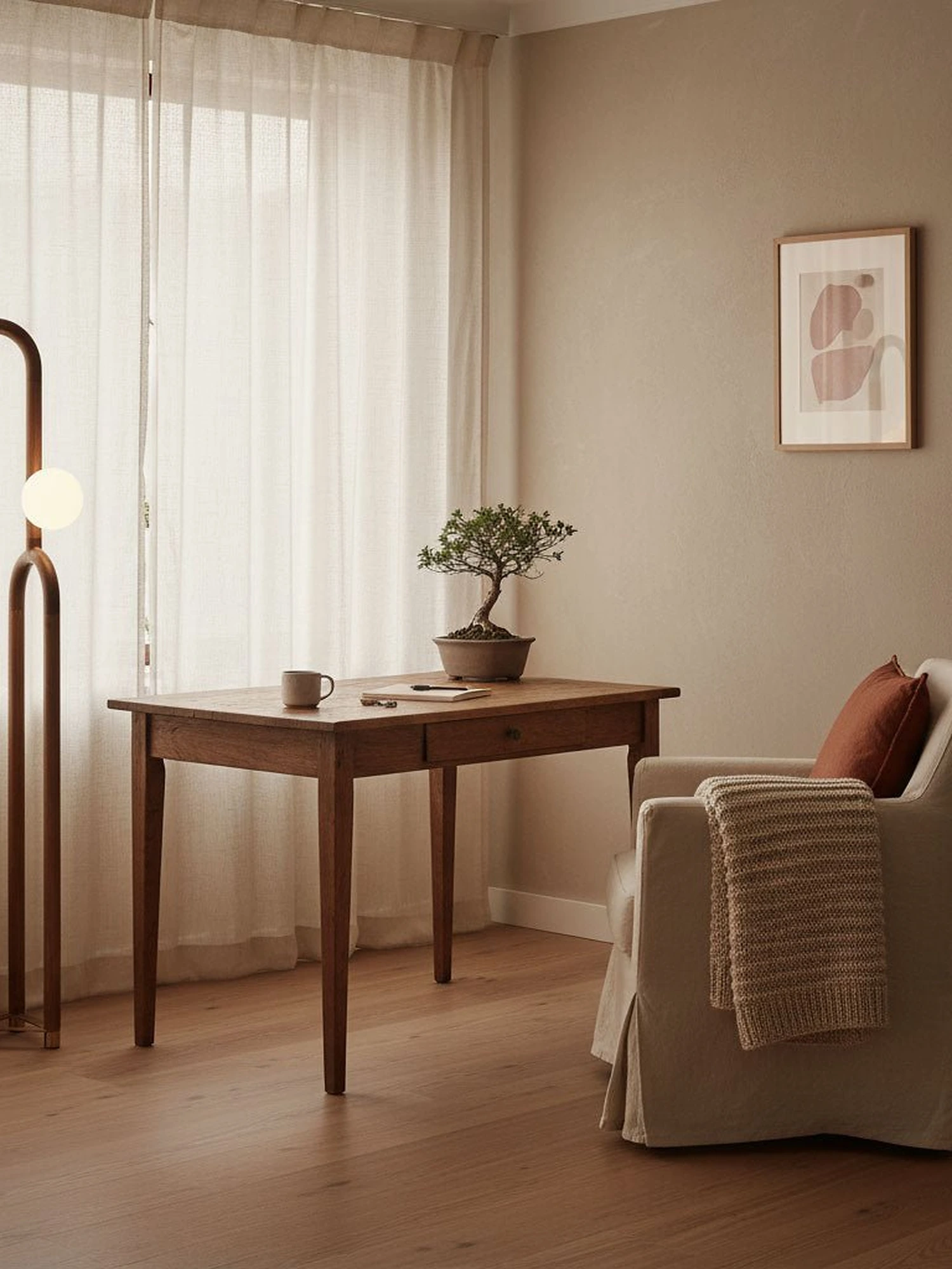 Arc N Floor Lamp - Image 7