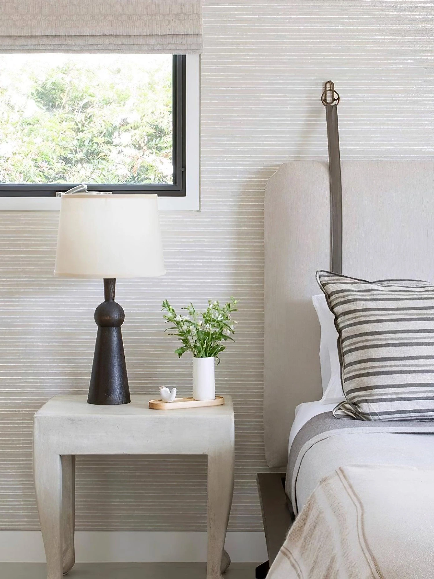 Bella Table Lamp - Image 3