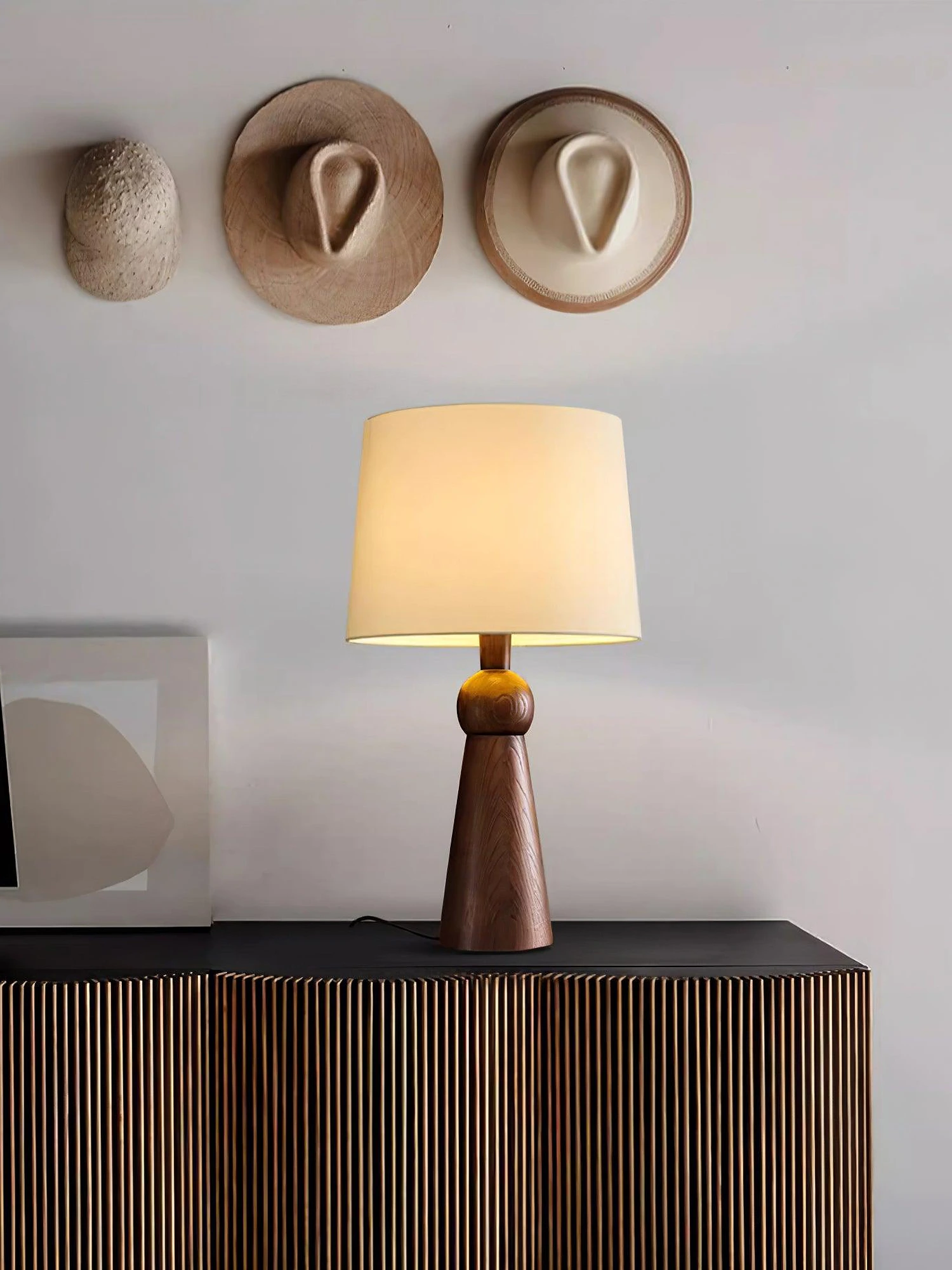 Bella Table Lamp - Image 5
