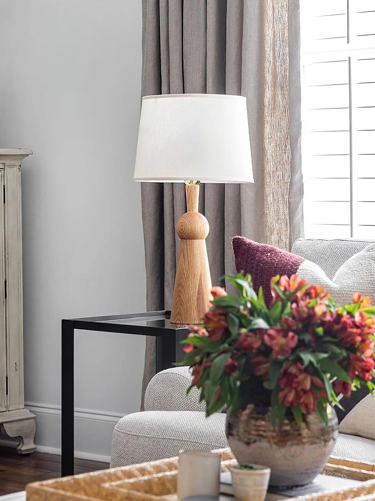 Bella Table Lamp - Image 7