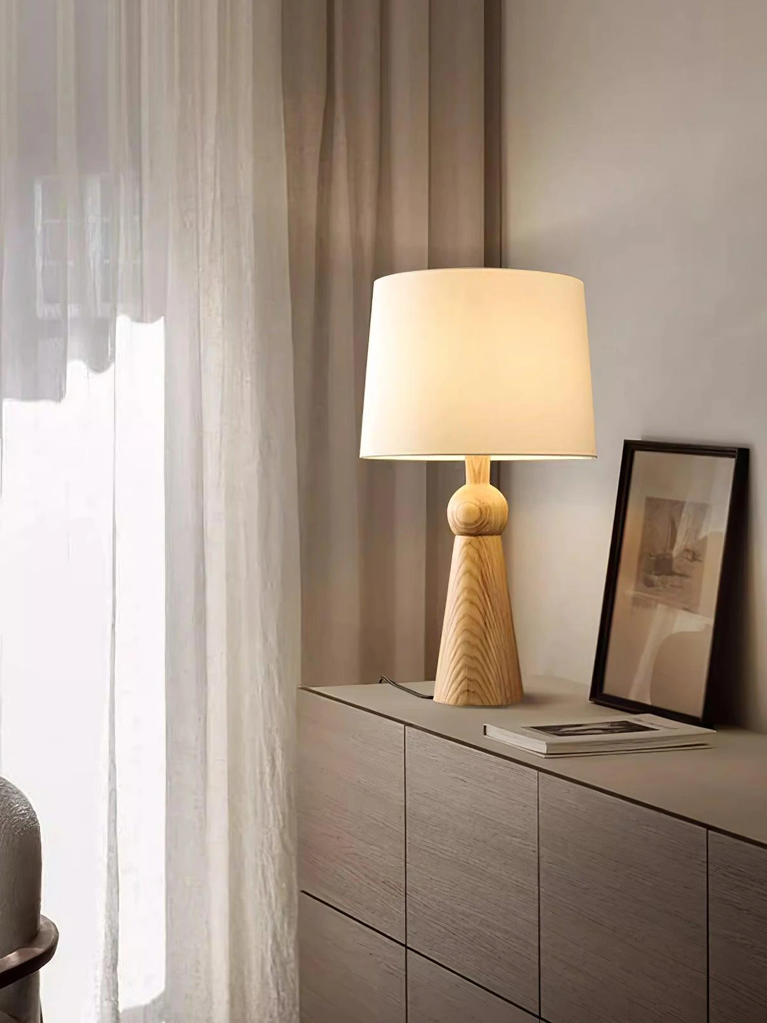 Bella Table Lamp - Image 11